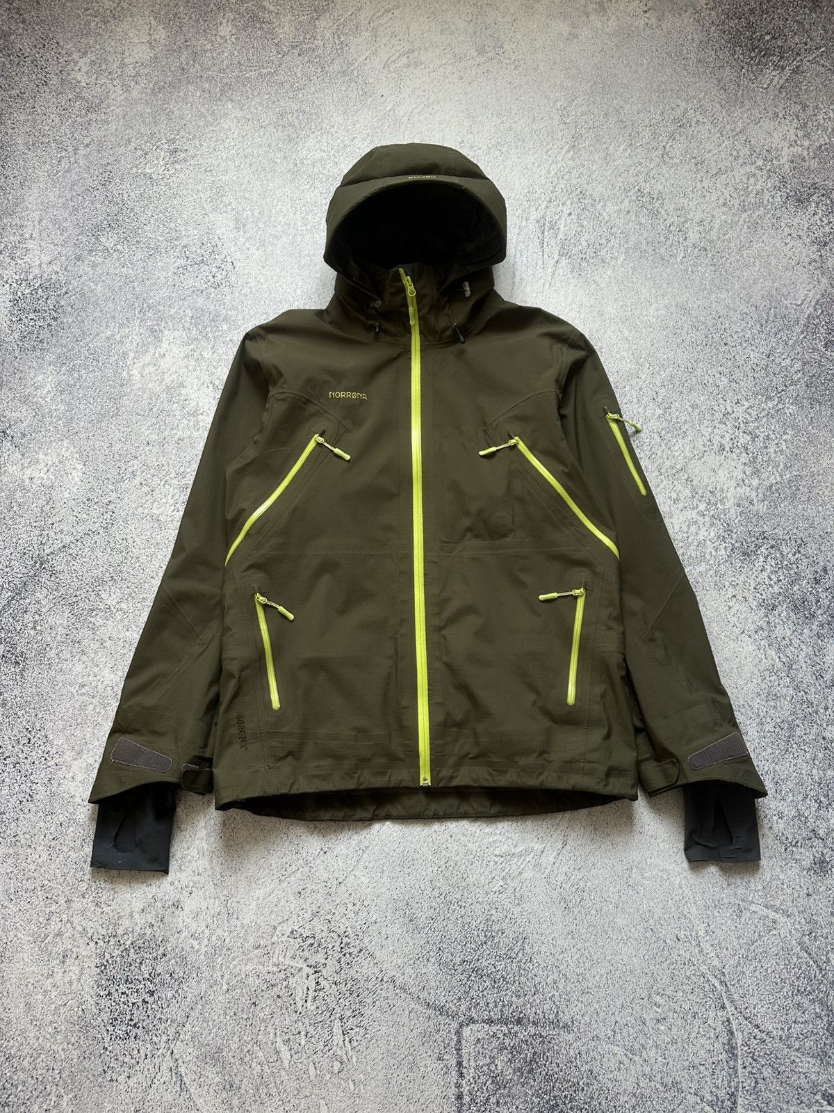 Norrona Norrona Narvik Gore Tex Jacket Khaki Military Arc’teryx Leaf Size US L / EU 52-54 / 3 - 3 Thumbnail