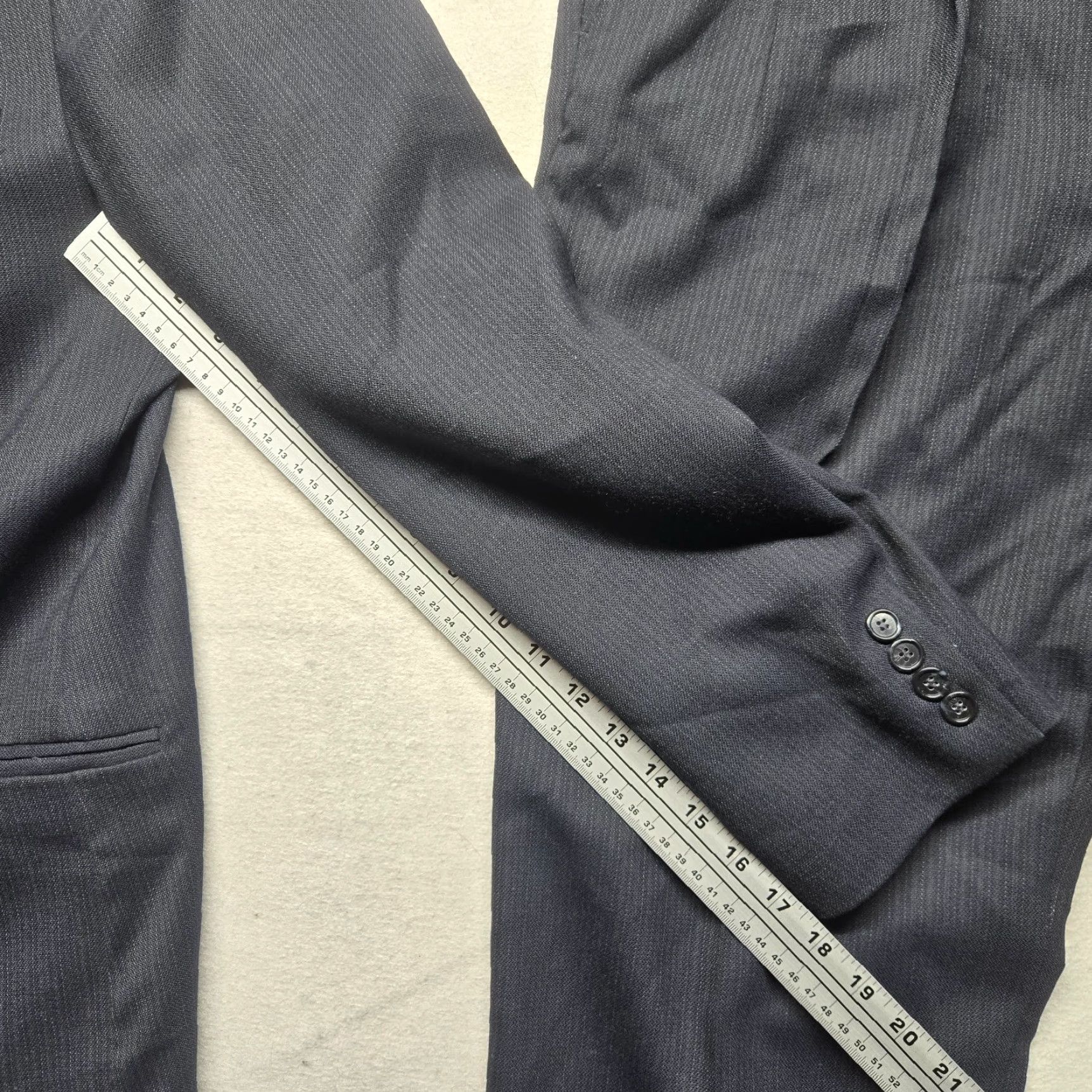 Haggar Haggar Men's Gray Check 2 Piece Blazer Suit Jacket & Pants, Size L, Classic Fit, Formal/Casual Wear Size 42R - 7 Thumbnail
