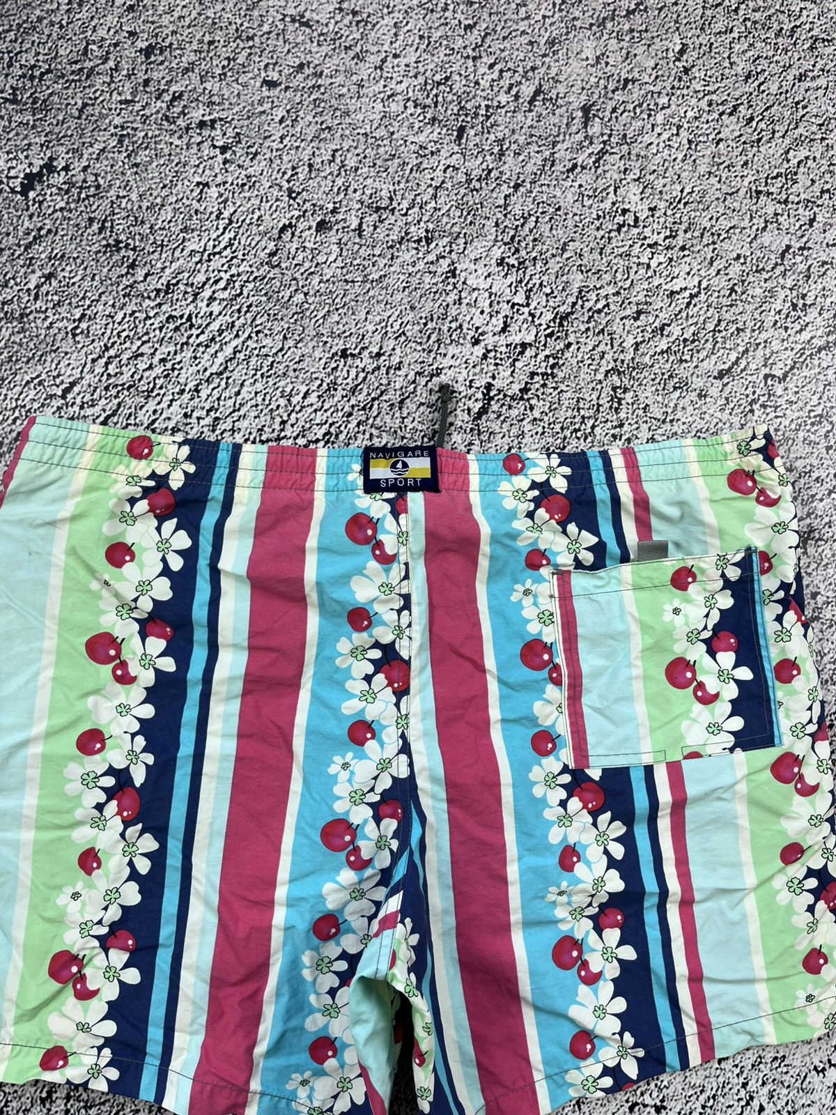 Vintage Vintage 90s art shorts streetwear Hawaiian style size XL Size US 36 / EU 52 - 10 Thumbnail