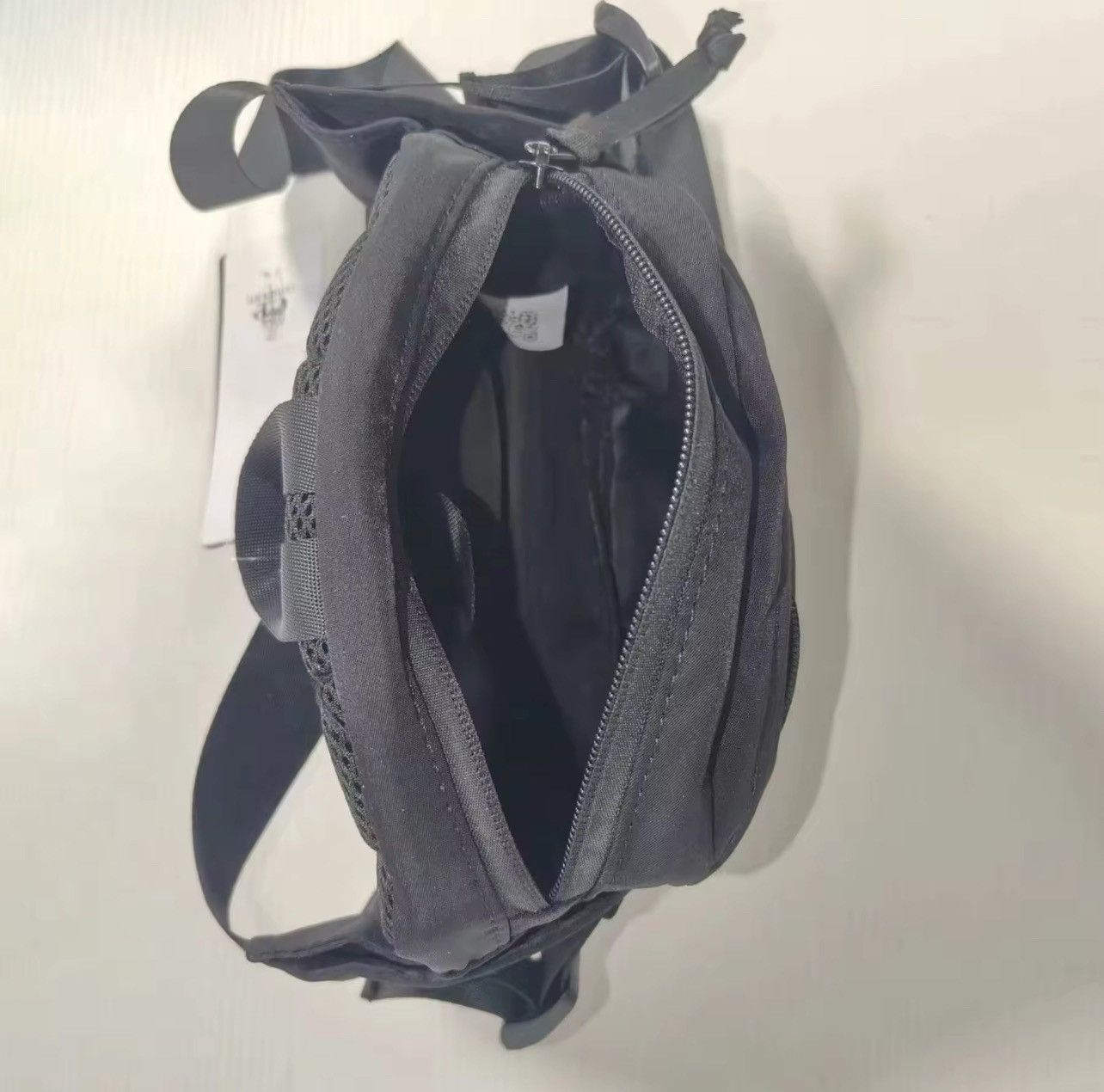 Japanese Brand × Vintage Chest Bag Crossbody Nylon Size ONE SIZE - 4 Thumbnail