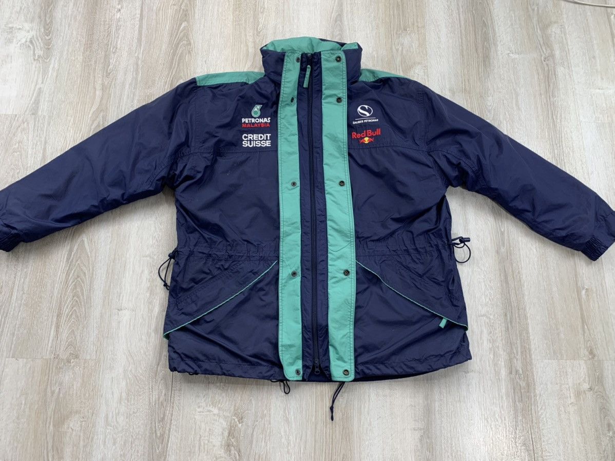 Red Bull Mens vintage jacket Sauber Petronas Red Bull Size L Size US L / EU 52-54 / 3 - 7 Thumbnail