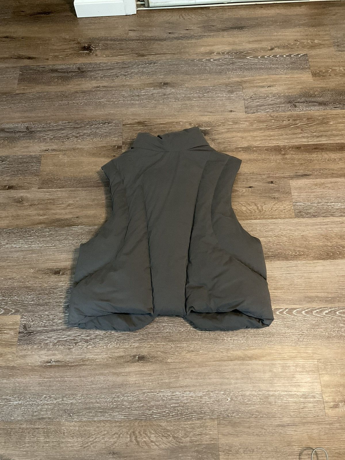 Hyein Seo Hyein Seo Reversible Padded Vest Size US L / EU 52-54 / 3 - 5 Thumbnail