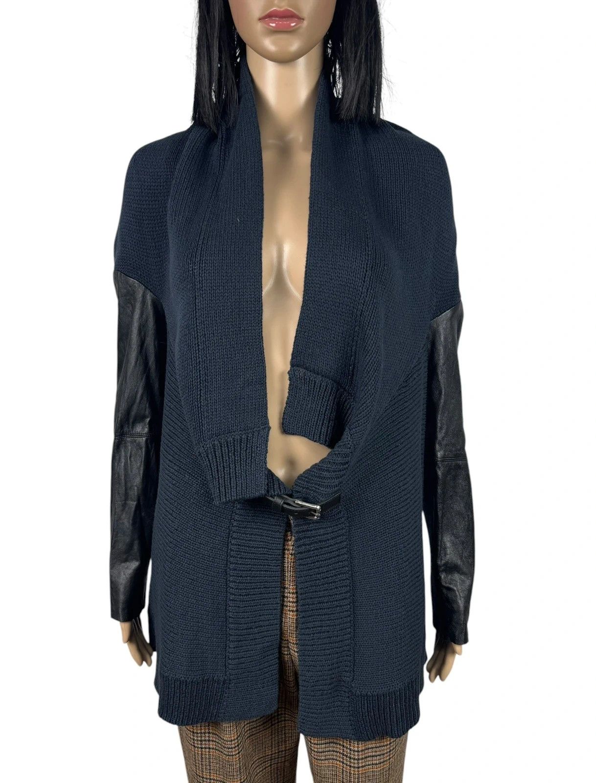 Maje Maje Knit Cardigan Leather Sleeves size 3 Size M / US 6-8 / IT 42-44 - 2 Thumbnail