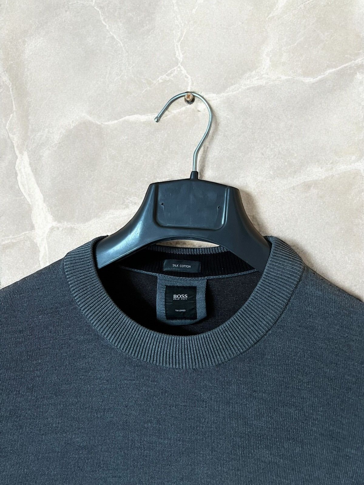 Hugo Boss × Vintage Hugo BOSS SILK/COTTON knitted tee classic fit metal logo y2k Size US L / EU 52-54 / 3 - 3 Thumbnail