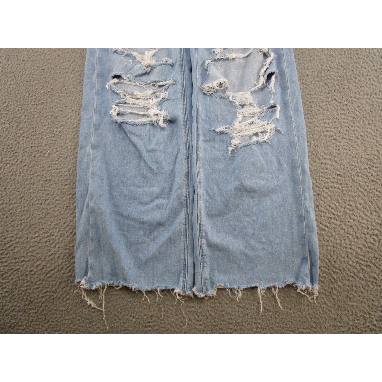 American Eagle Outfitters VINTAGE American Eagle Outfitters Jeans Womens Size 2 Distressed Wide-Leg 90s Blue Denim 5-Pocket Rise High Baggy Relaxed Straight Size 26" / US 2 / IT 38 - 2 Thumbnail