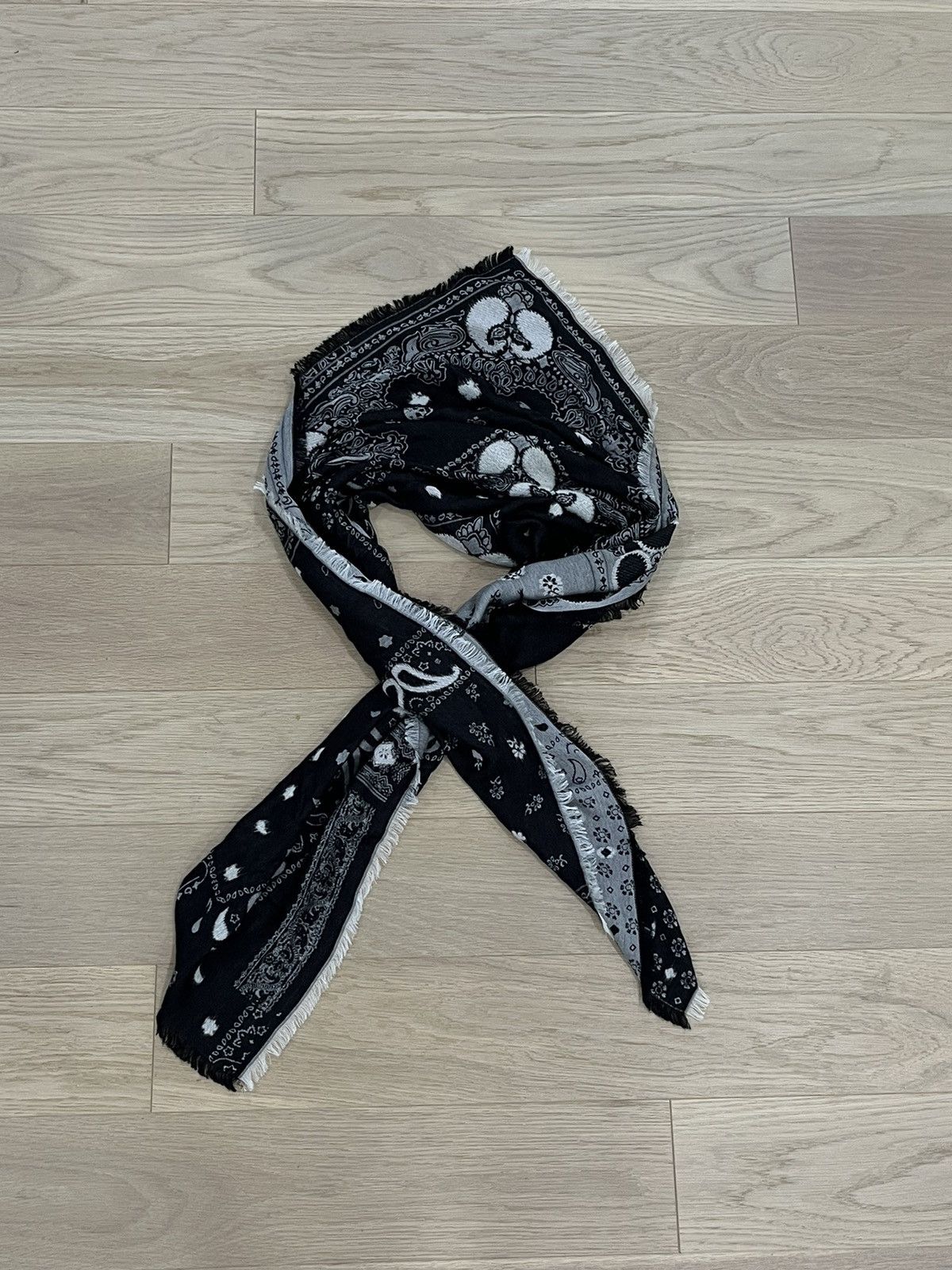 John Varvatos Double Sided Jacquard Paisley Scarf Size ONE SIZE - 11 Thumbnail