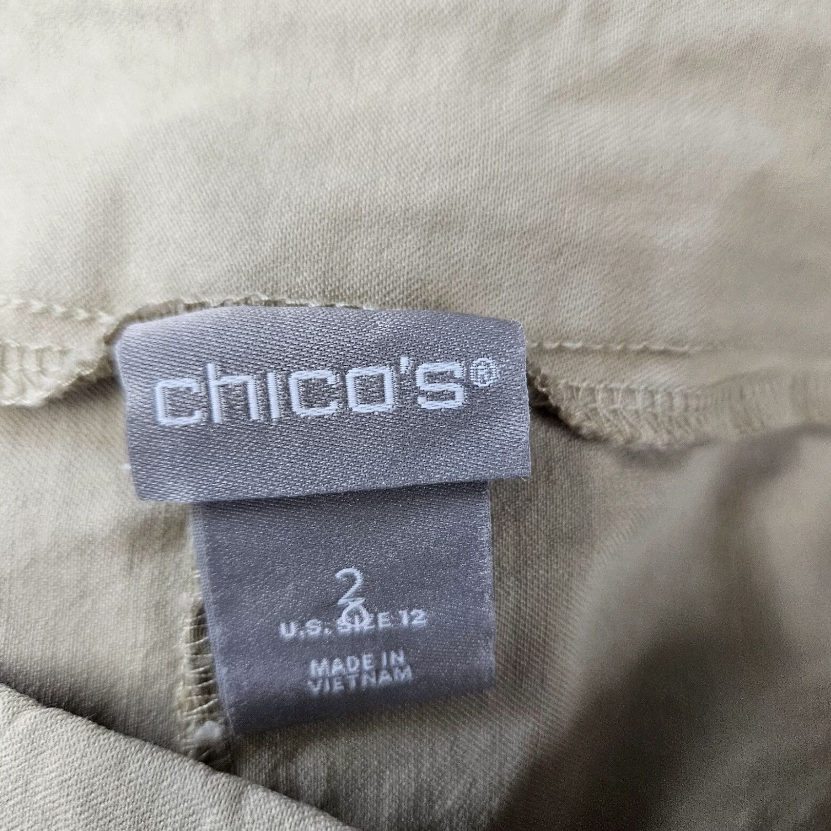 Vintage VINTAGE Chicos Womens Cropped Pants Sz 12 Beige Pull On High Rise Rayon Blend Size 34" / US 12 / IT 48 - 7 Thumbnail