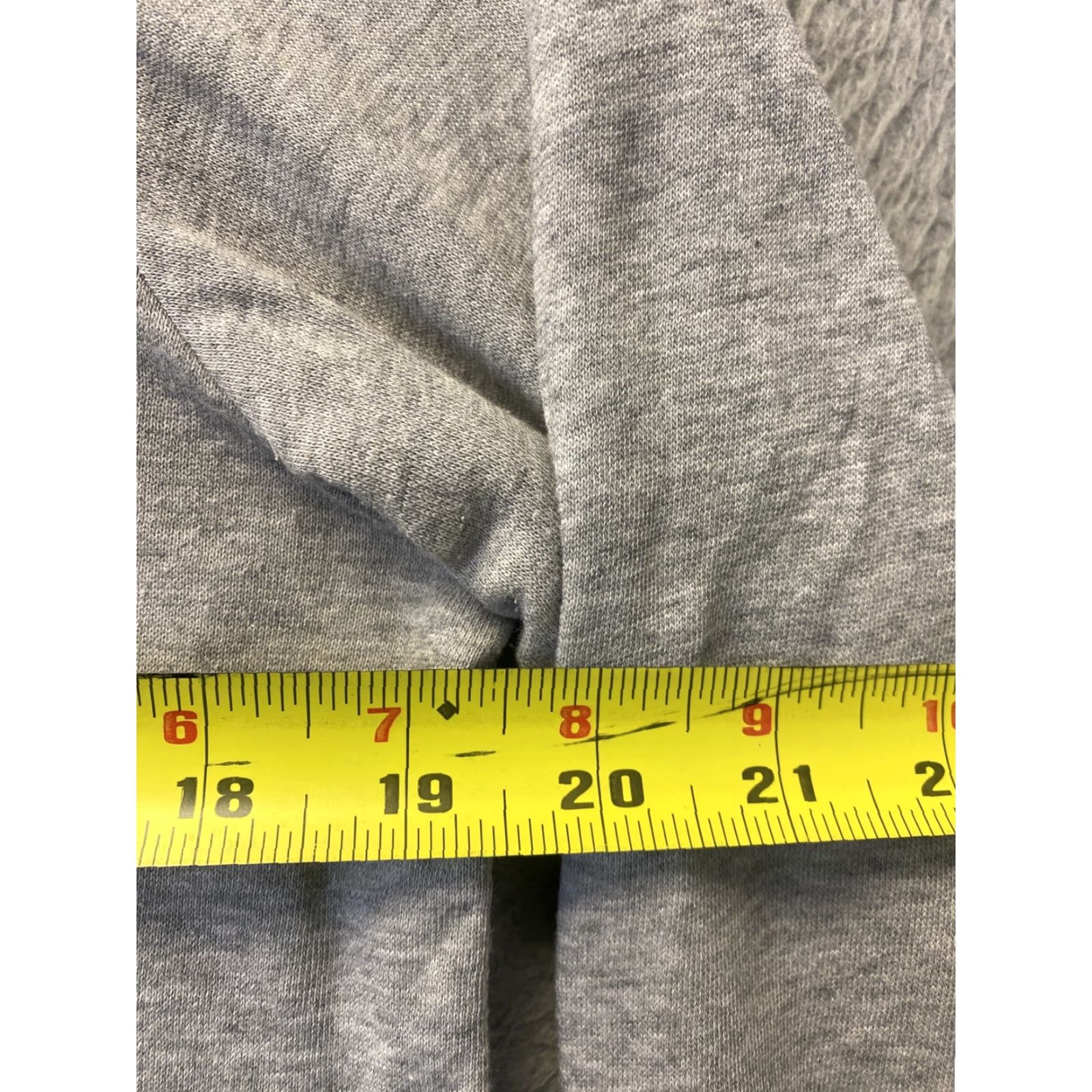 Nike Nike Men's Crewneck Sweatshirt XS Long Sleeve Gray Lightweight Logo Pullover Sportswear Size US XS / EU 42 / 0 - 5 Thumbnail
