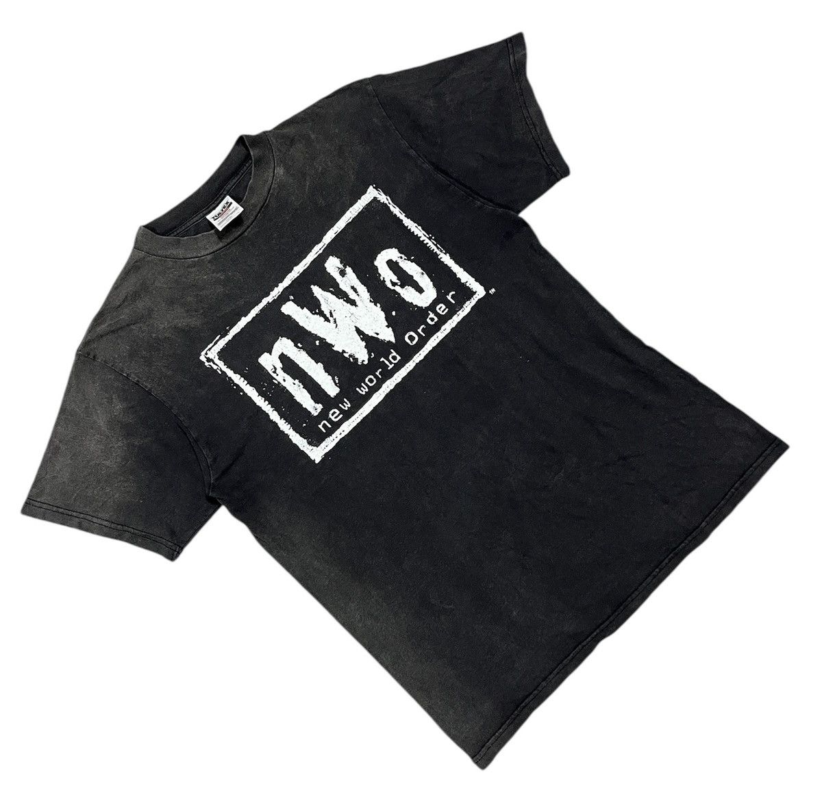 Vintage Vintage nwo wrestling sun faded Size US L / EU 52-54 / 3 - 3 Thumbnail