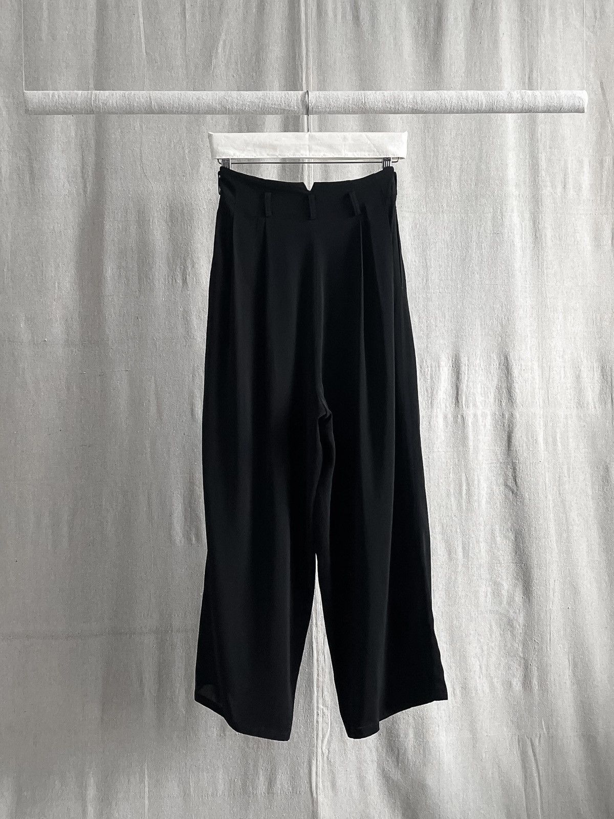 Y's Yohji Yamamoto Y’s Classic Relaxed Pleated Trousers Size 27" / US 4 / IT 40 - 2 Thumbnail