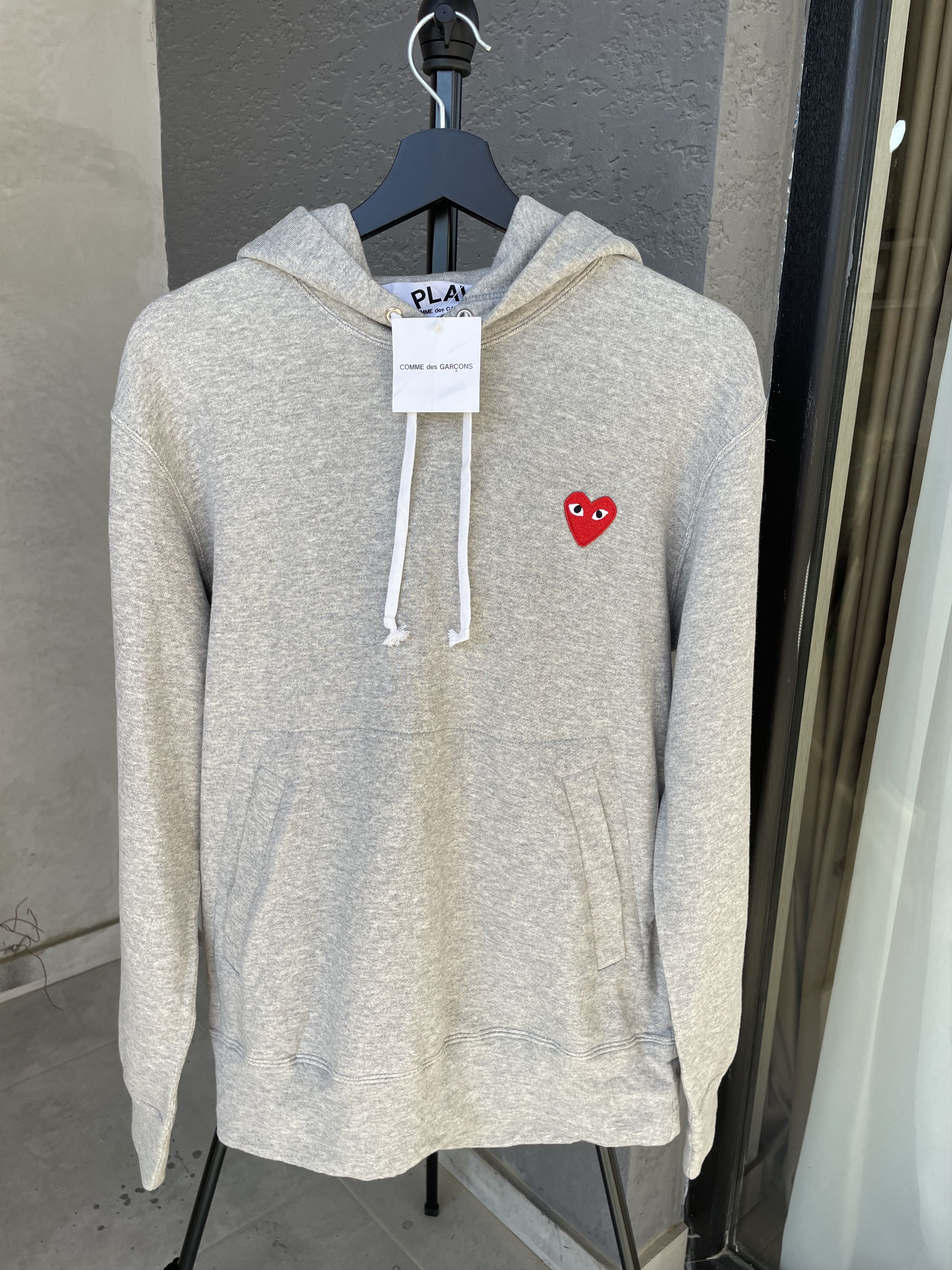 Comme des Garcons × Comme des Garcons PLAY × Comme des Garcons SHIRT COMME DES GARCONS PLAY HOODIE SWEATER SWEATSHIRT Size US M / EU 48-50 / 2 - 12 Thumbnail