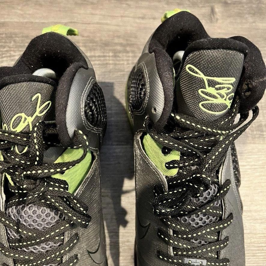 Nike NIKE • LeBron 9 "2012 Dunkman" (11M) Size US 11 / EU 44 - 11 Thumbnail