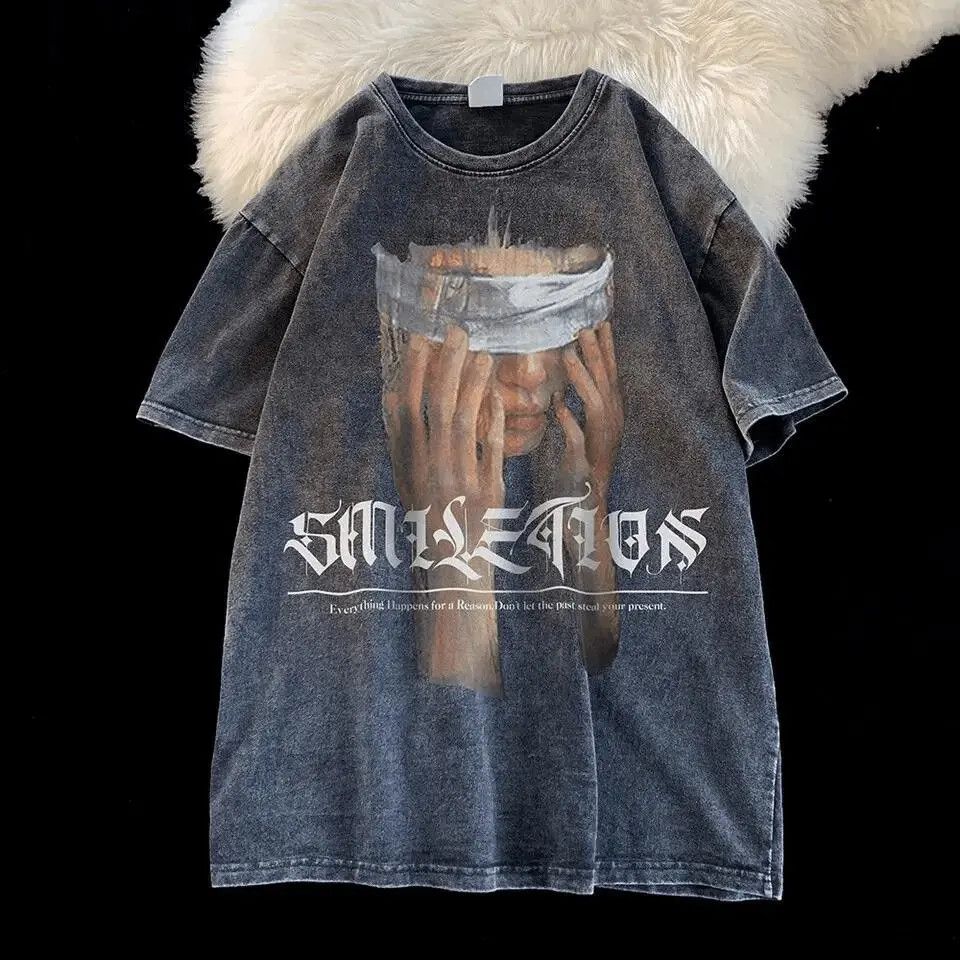 Japanese Brand FACE Bleached Graphic T Shirt Size US XL / EU 56 / 4 - 1 Thumbnail