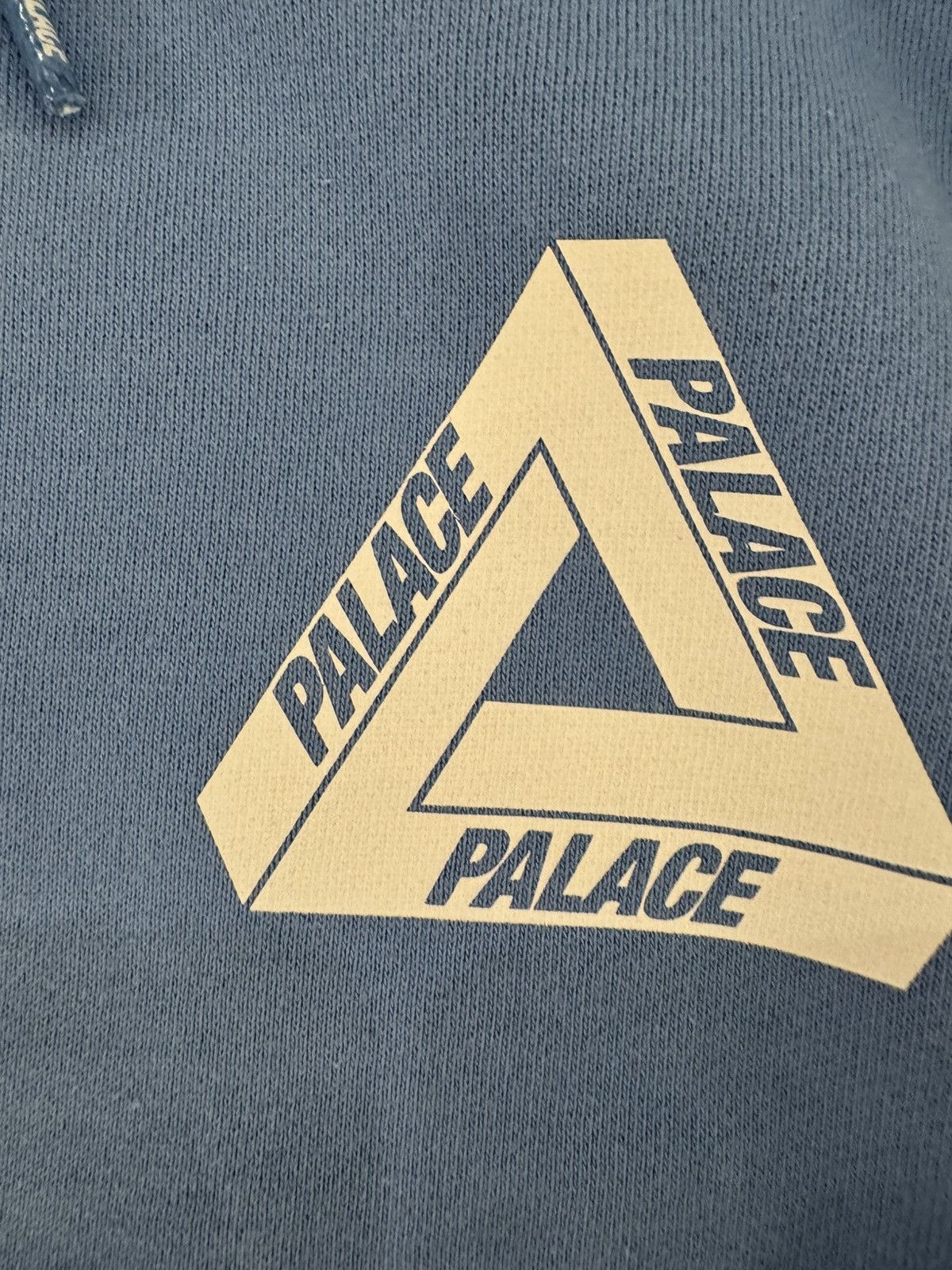 Palace Palace Tri-Ferg Hoodie Sky Blue Sz S 2025 Used Size US S / EU 44-46 / 1 - 3 Thumbnail