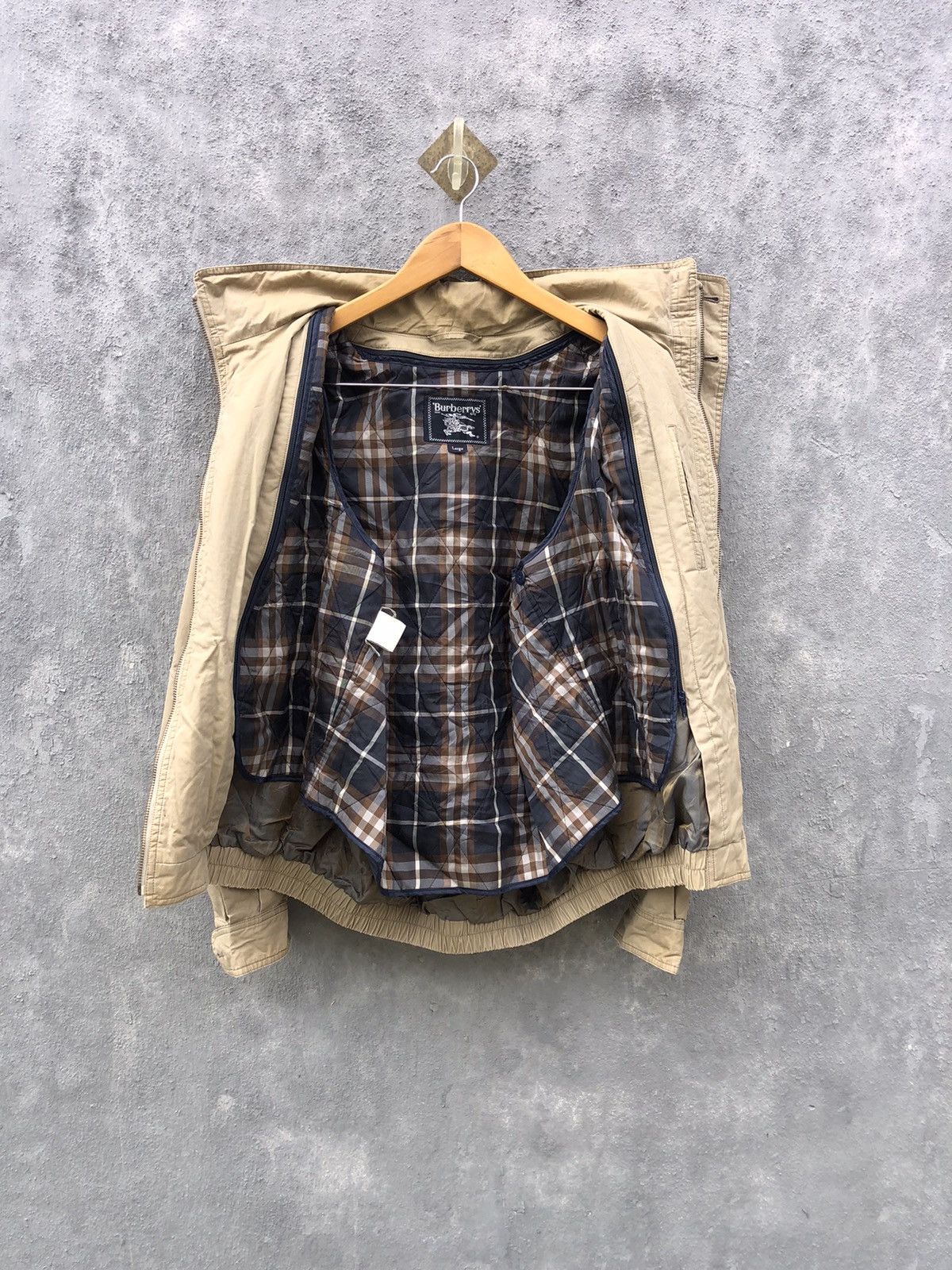 Burberry Burberry Multiy Pocket Tactical Jacket Size US L / EU 52-54 / 3 - 21 Thumbnail