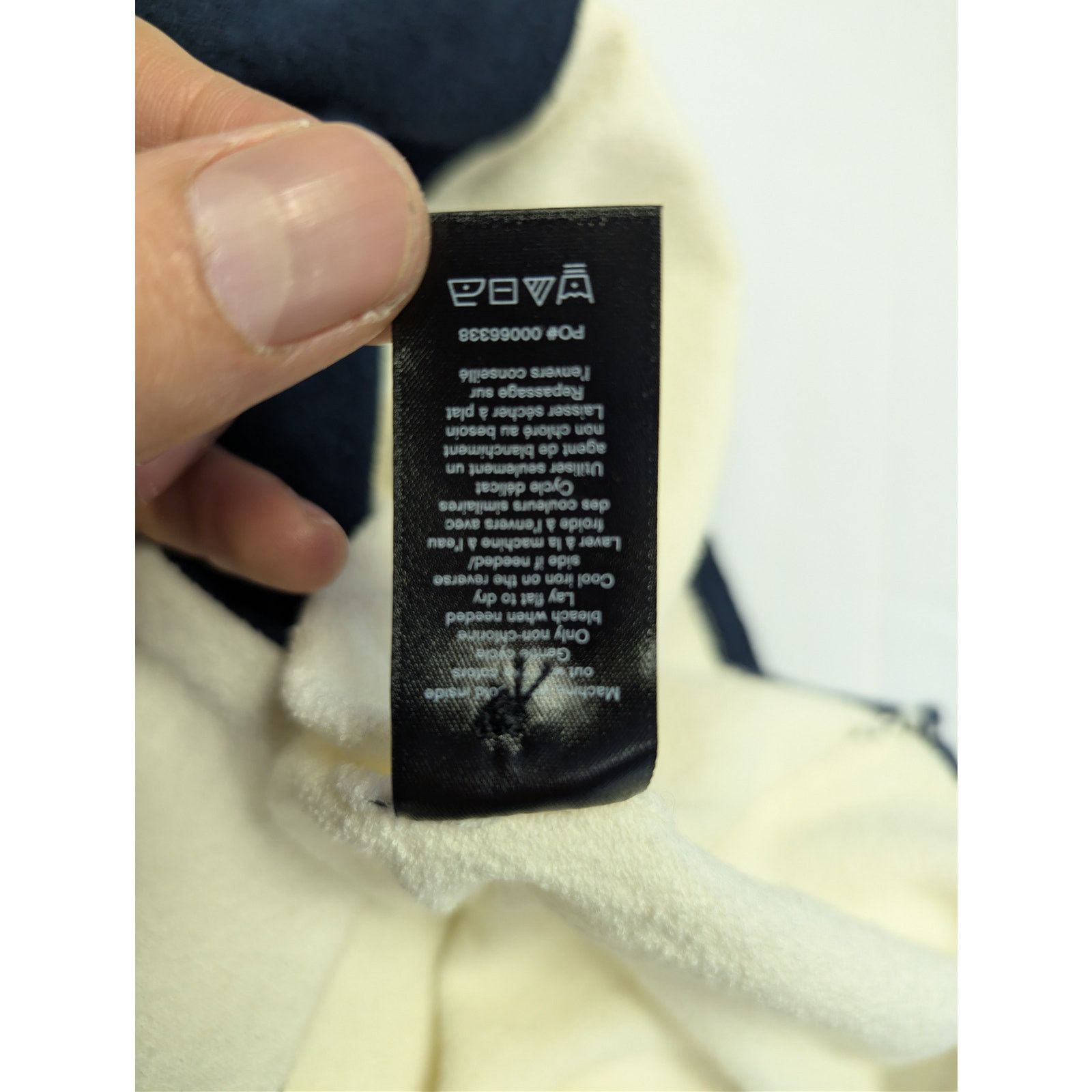 Rag & Bone o1rshd1 CC20 Avery Shirt in Zuma Toweling in Ivory Size US S / EU 44-46 / 1 - 18 Thumbnail