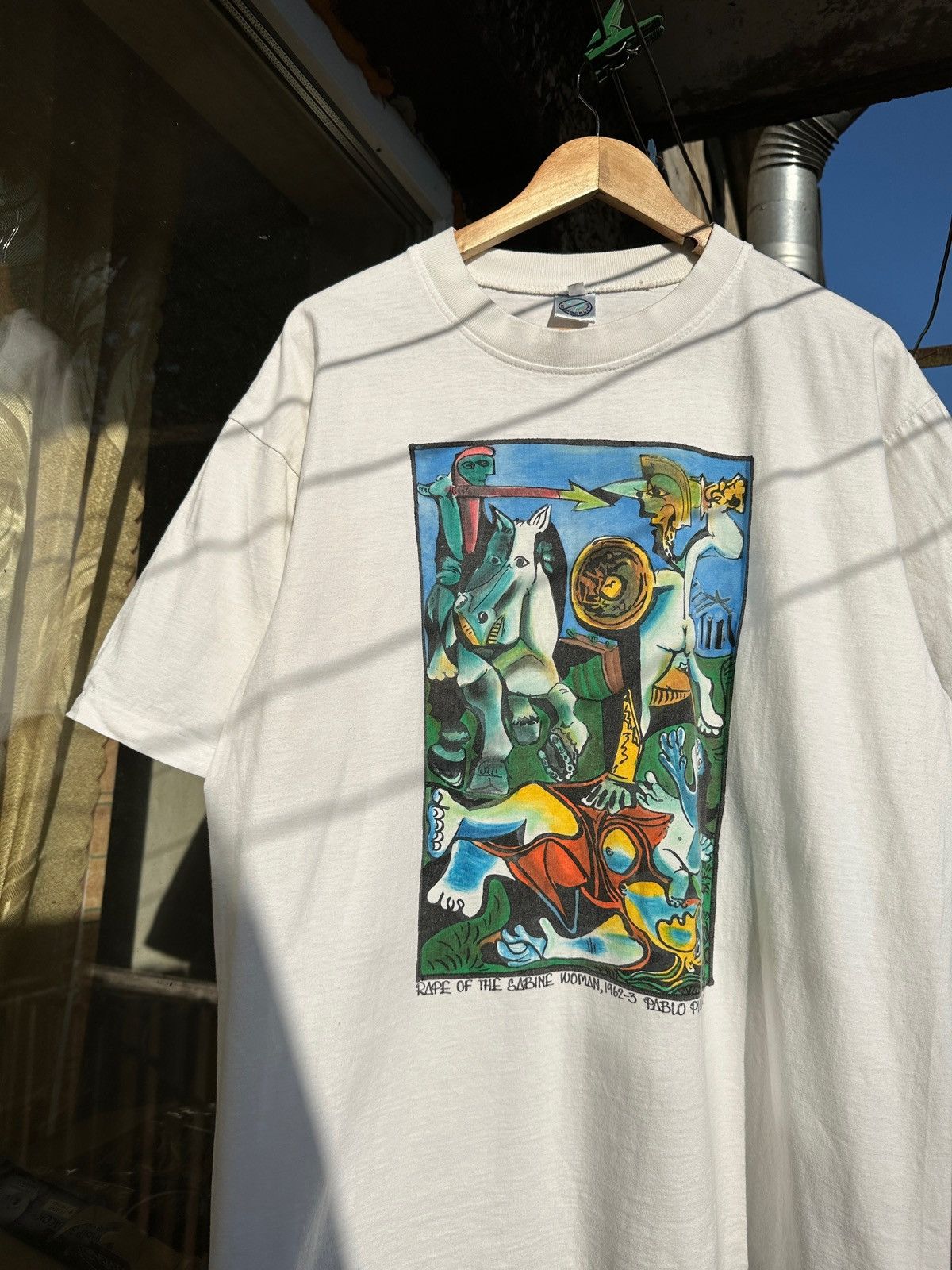 Vintage Vintage Pablo Picasso Rape Of The Sabine Art White T-Shirt Size US XL / EU 56 / 4 - 2 Thumbnail