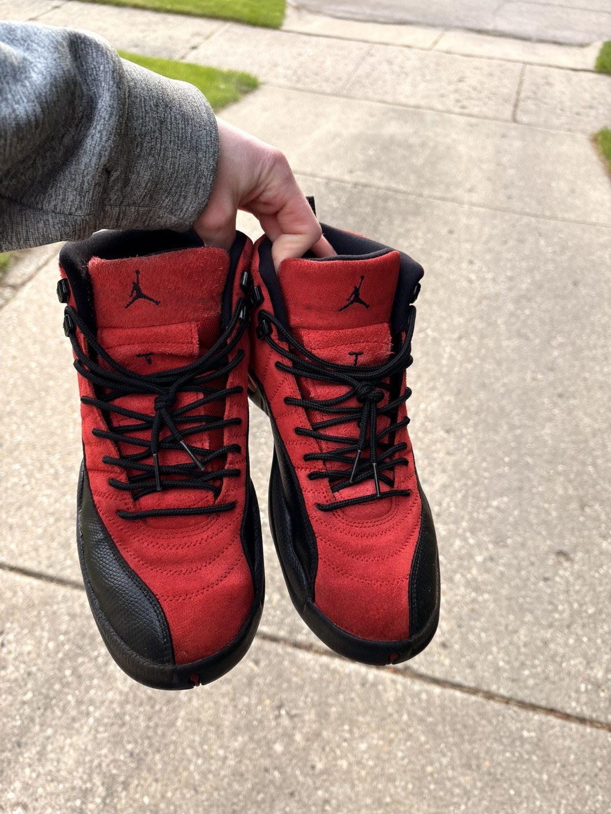 Jordan Brand 2020 Jordan 12 "Reverse Flu Game" Size US 10 / EU 43 - 2 Thumbnail