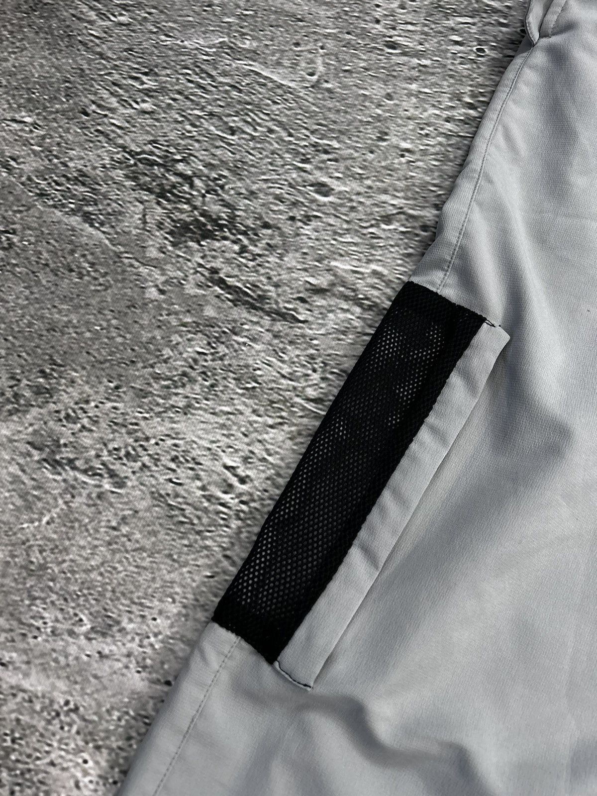 Nike × Vintage Nike vintage nylon track pants grey blue drill parachute y2k Size US 32 / EU 48 - 9 Thumbnail
