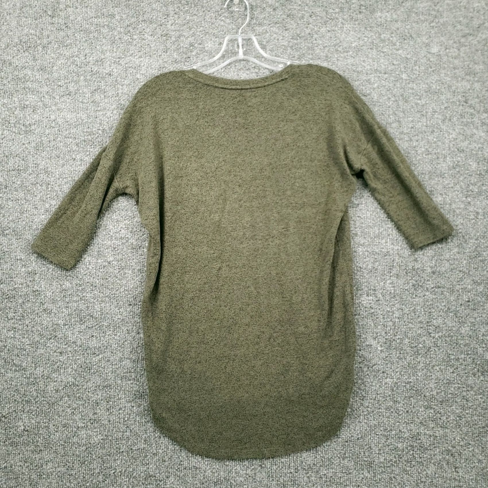 Express Express Green V-Neck 3/4 Sleeves Hi-Low Tee Womens XXS 2XS T-Shirt Size XXS / US 00 / IT 34 - 2 Thumbnail