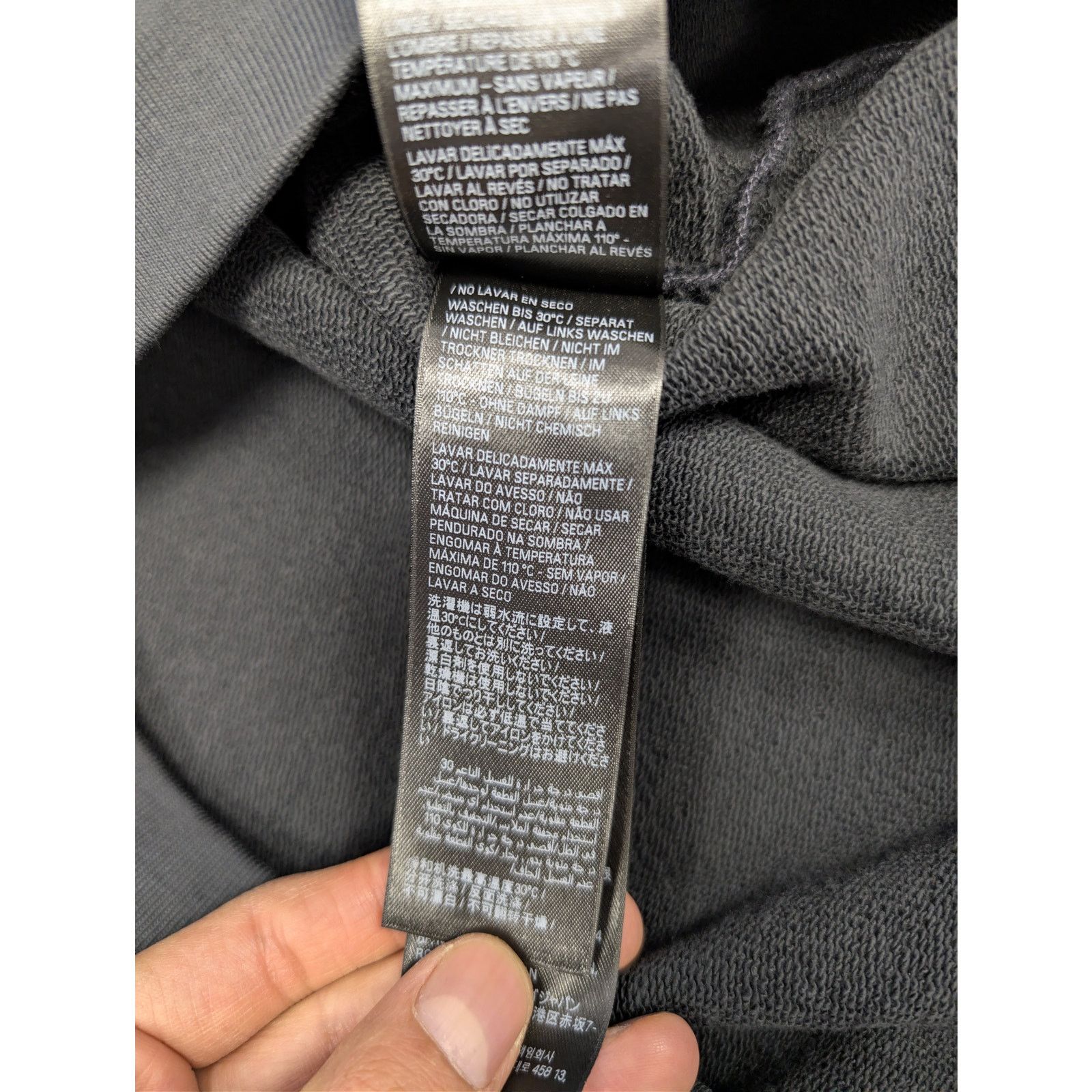 Balenciaga × Under Armour o1rshd1 Under Armour Oversized Crewneck Sweatshirt in Black Size US XL / EU 56 / 4 - 17 Thumbnail