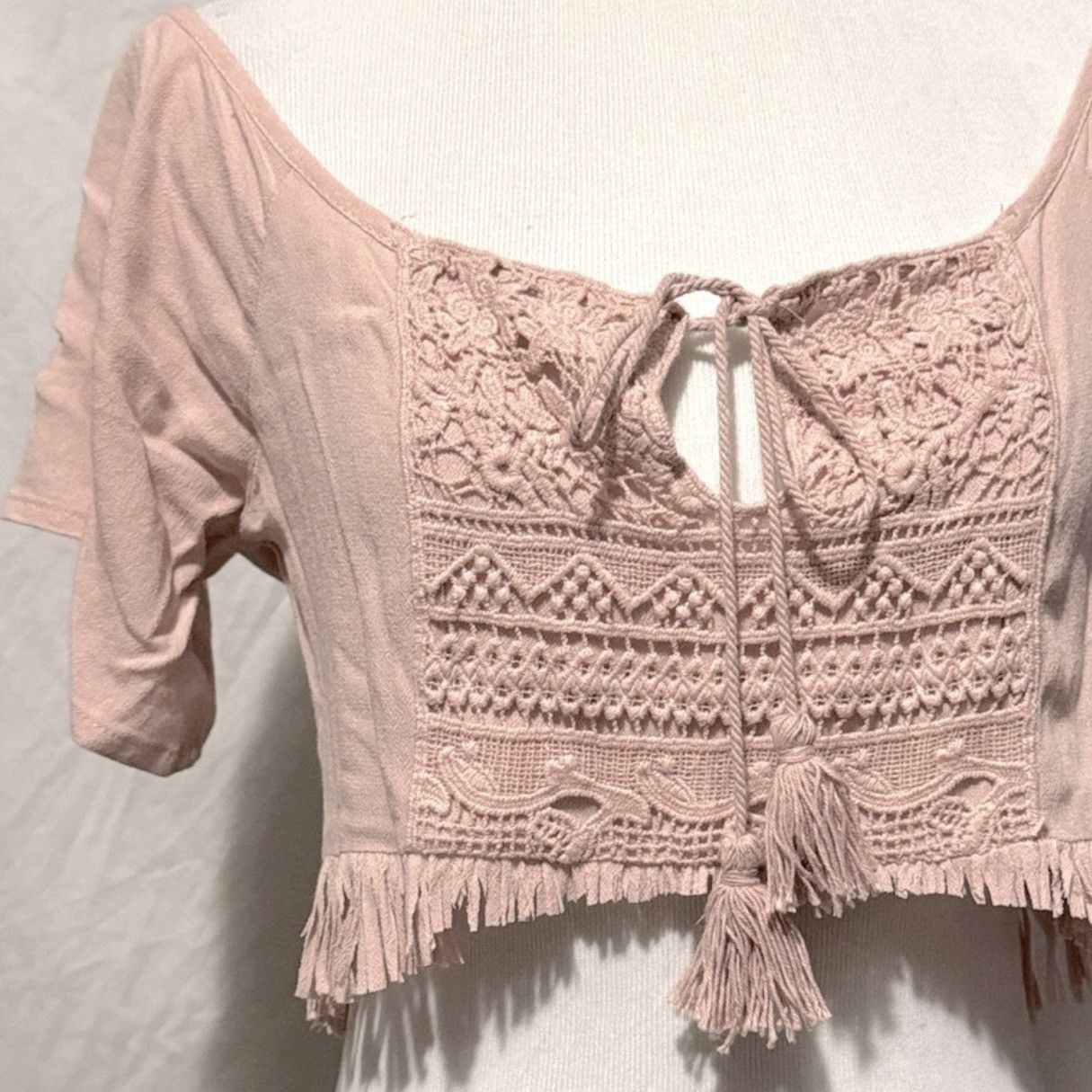 Vintage Vintage, Rose Blush, Peasant Style, Fringed Hem, Crop Top Size ONE SIZE - 9 Thumbnail