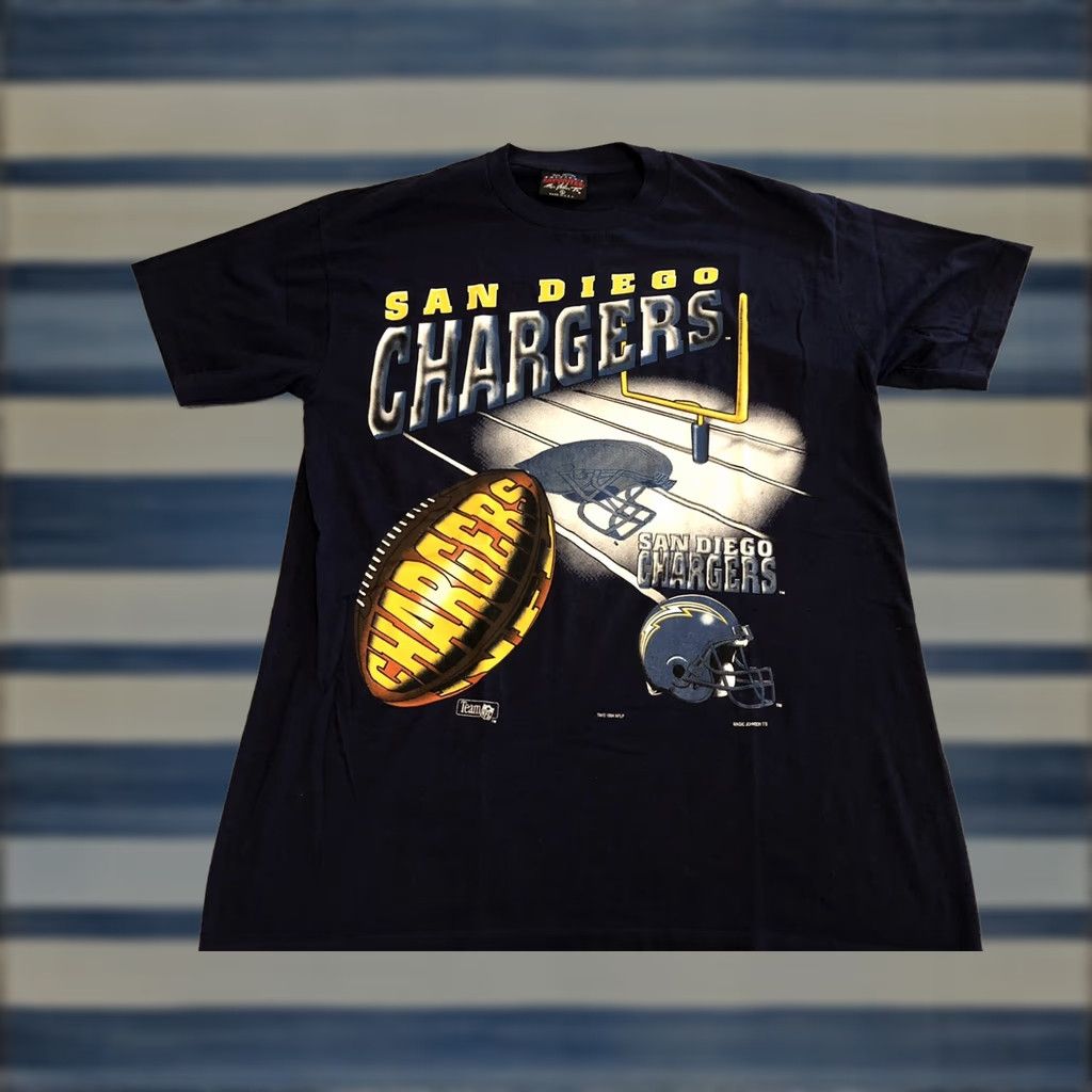Vintage VINTAGE 1994 San Diego Chargers Magic Johnson T’s Tee Shirt Shirt L Men Blue 1990s Graphic Tee Sportswear/Beach Mensendmodule Size US L / EU 52-54 / 3 - 1 Thumbnail