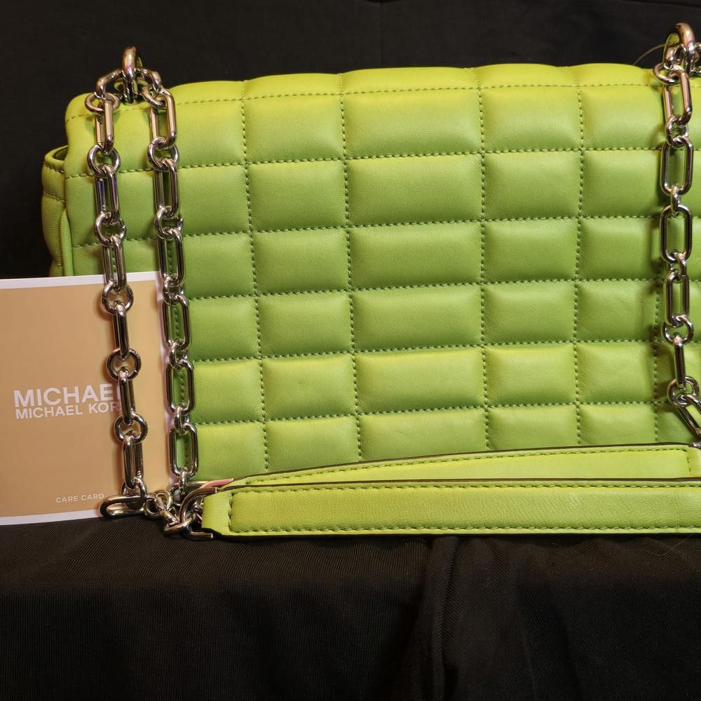 Michael Kors Michael Kors Lime Green Quilted Bag Size ONE SIZE - 3 Thumbnail