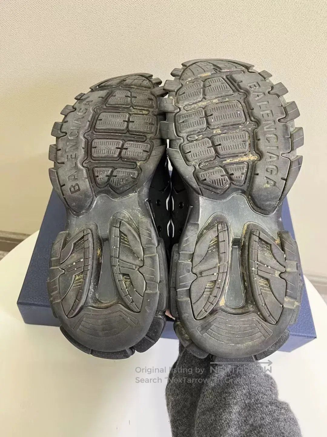 Gucci Gucci White Tiger Print Dad Shoes. Size US 8.5 / EU 41-42 - 6 Thumbnail