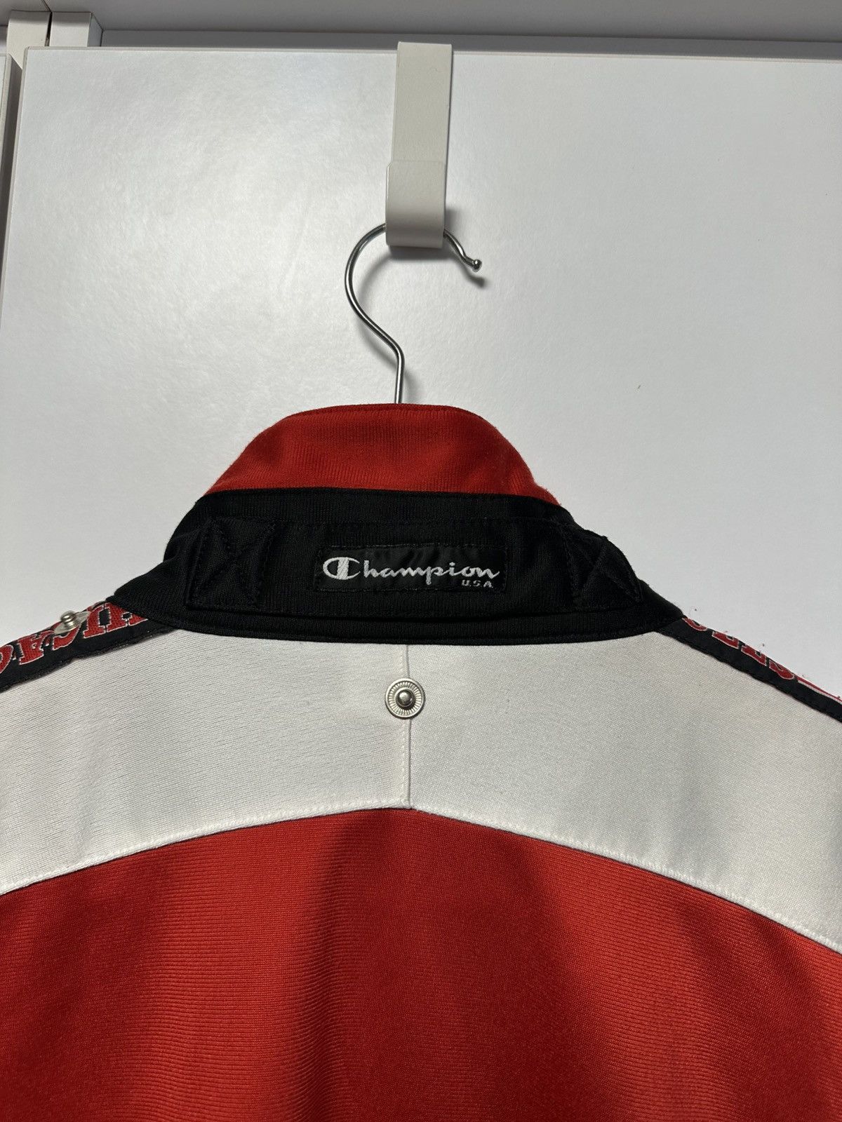 Champion CHICAGO BULLS BASKETBALL VINTAGE CHAMPION NBA Rare Size US L / EU 52-54 / 3 - 10 Thumbnail