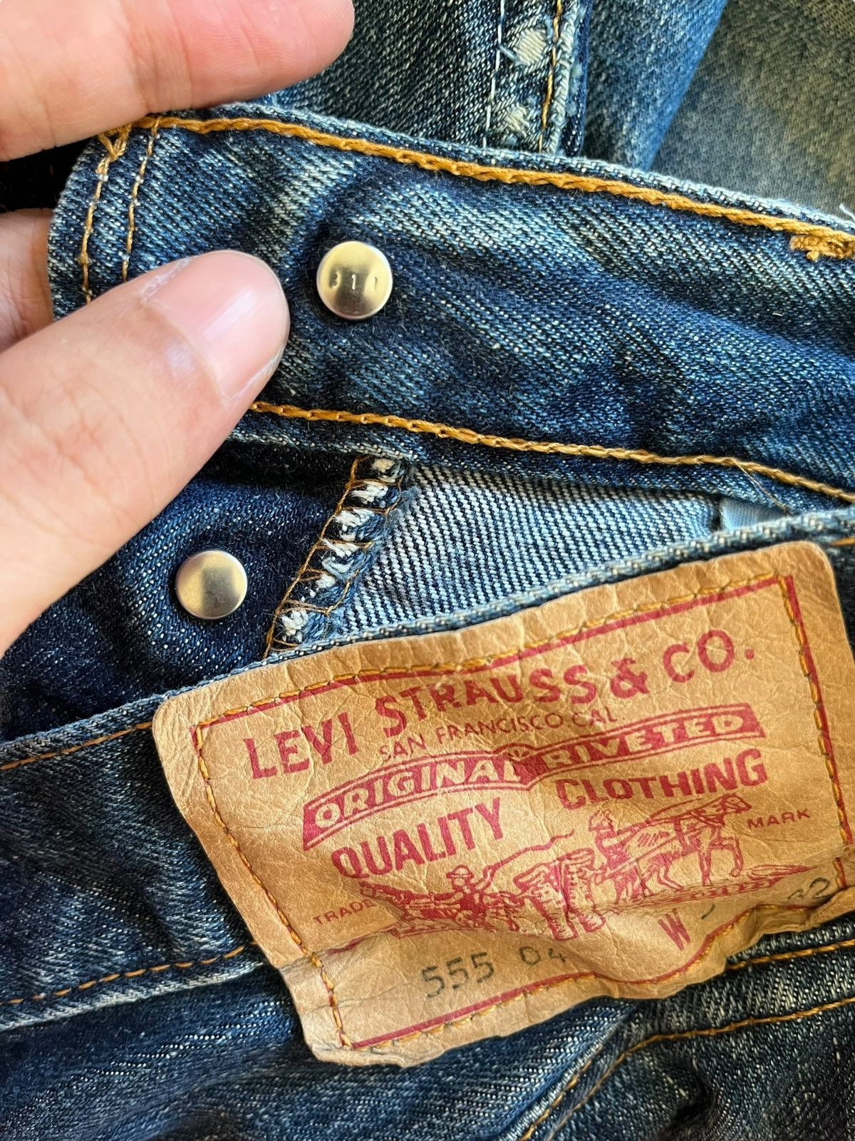 Levi's × Levi's Vintage Clothing UK Vintage 90s Levis 555 Button Fly Blue Wash Flare Jeans Size US 30 / EU 46 - 10 Thumbnail