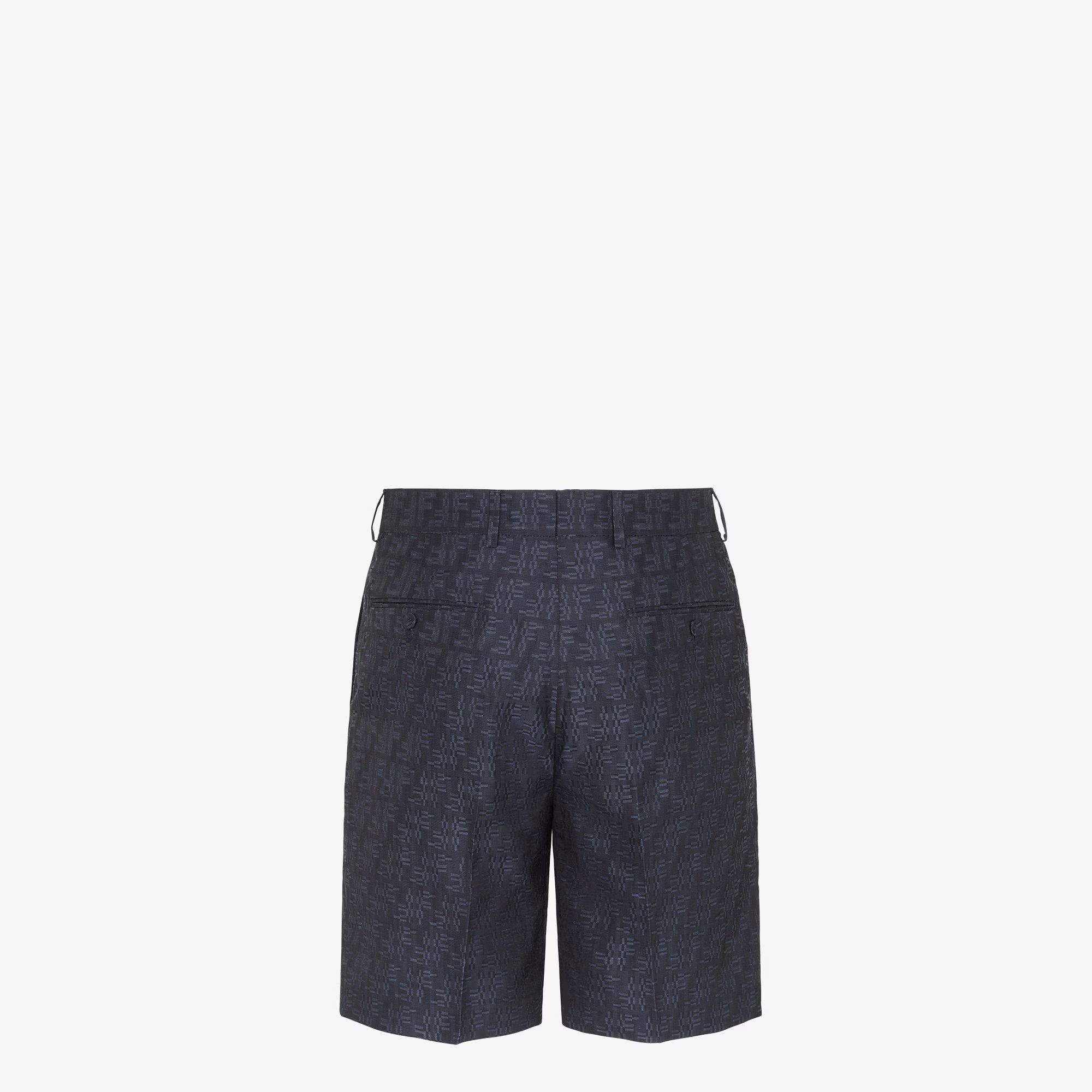 Fendi o1loc1c0824 Bermudas Shorts in Blue Size US 36 / EU 52 - 2 Thumbnail