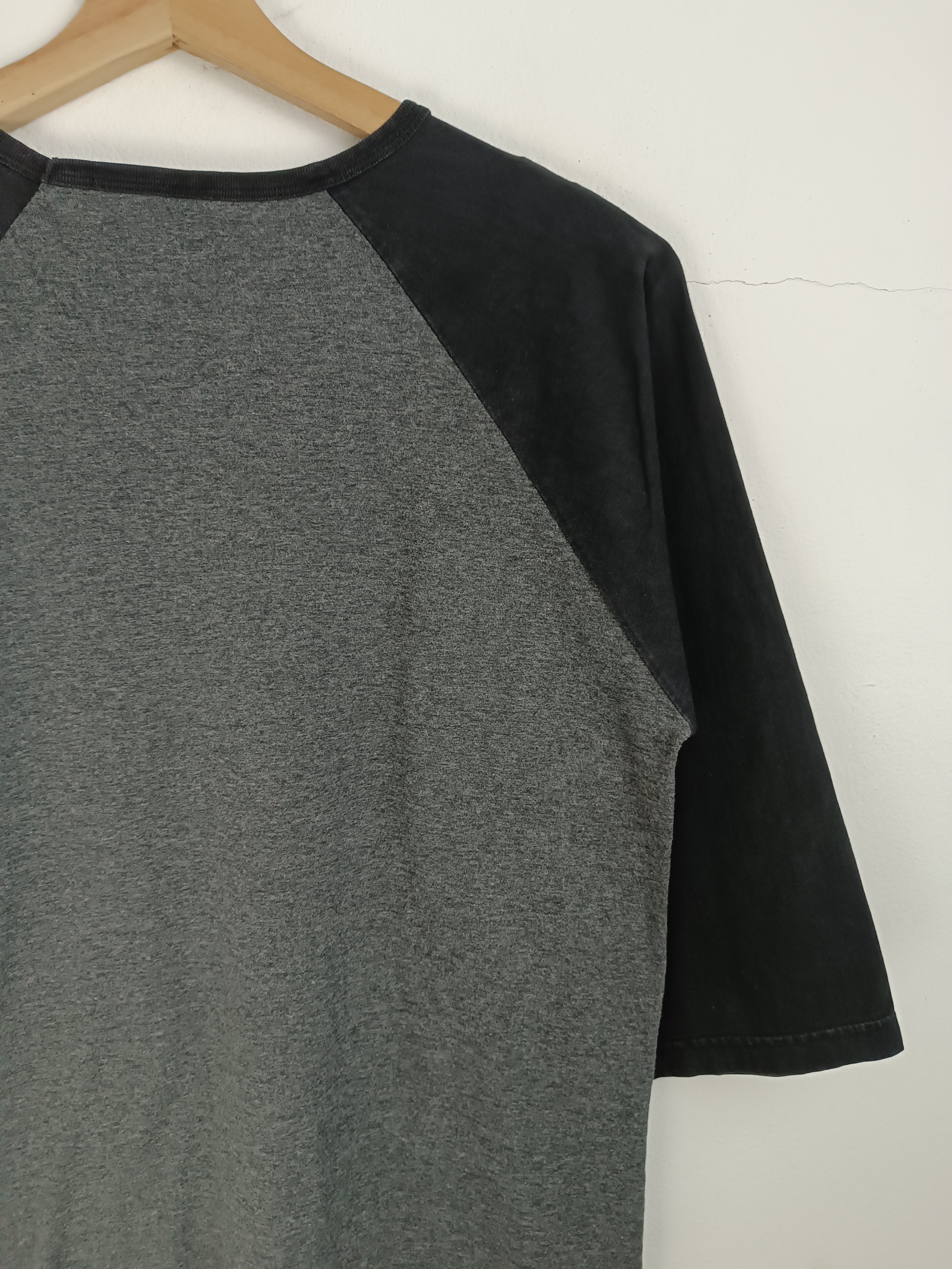 Japanese Brand VINTAGE FOO FIGHTERS LOGO TEE nirvana grunge alice Size US M / EU 48-50 / 2 - 13 Thumbnail