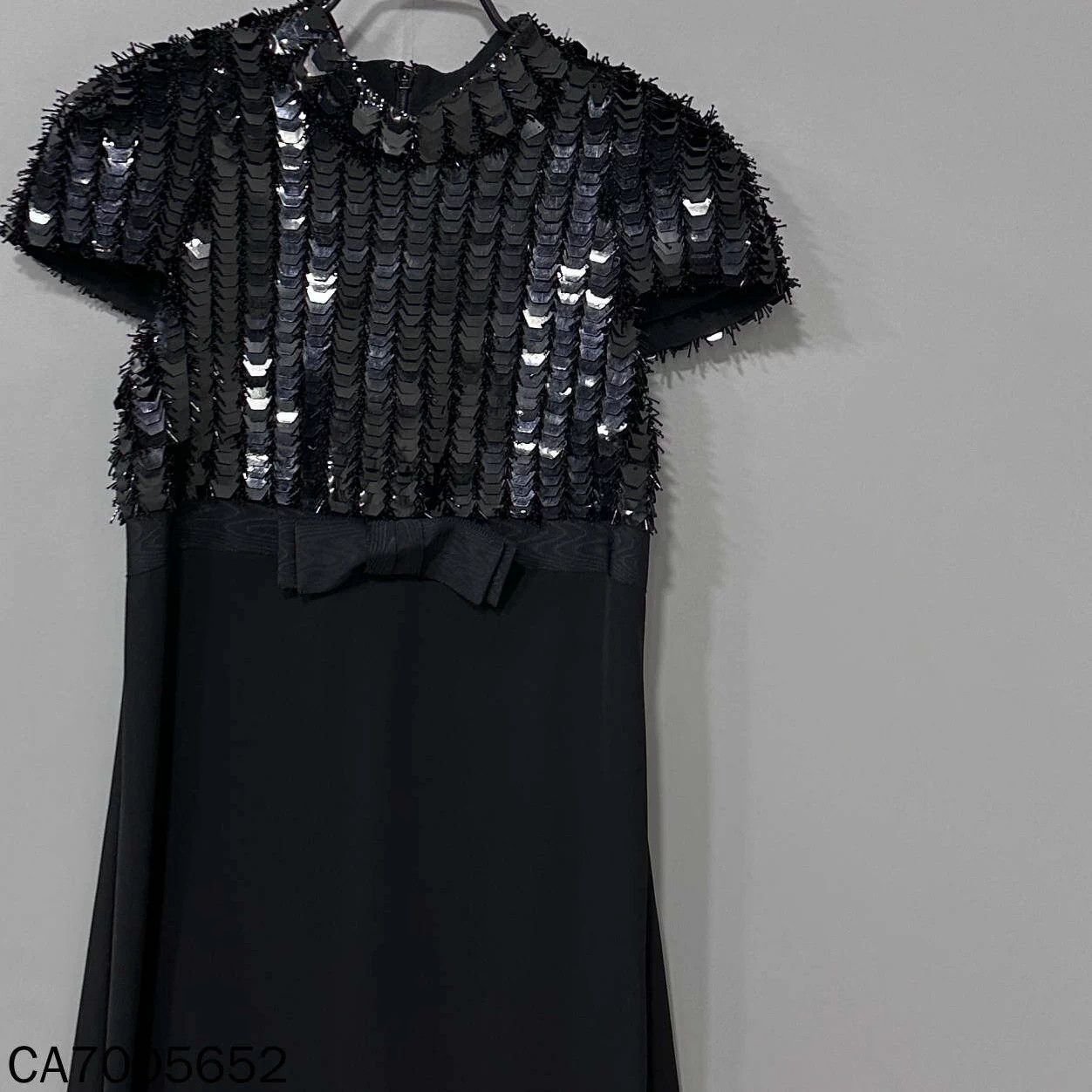 Saint Laurent Paris Saint Laurent Paris Fitted Sequin Dress women's 34 Size XS / US 0-2 / IT 36-38 - 2 Thumbnail