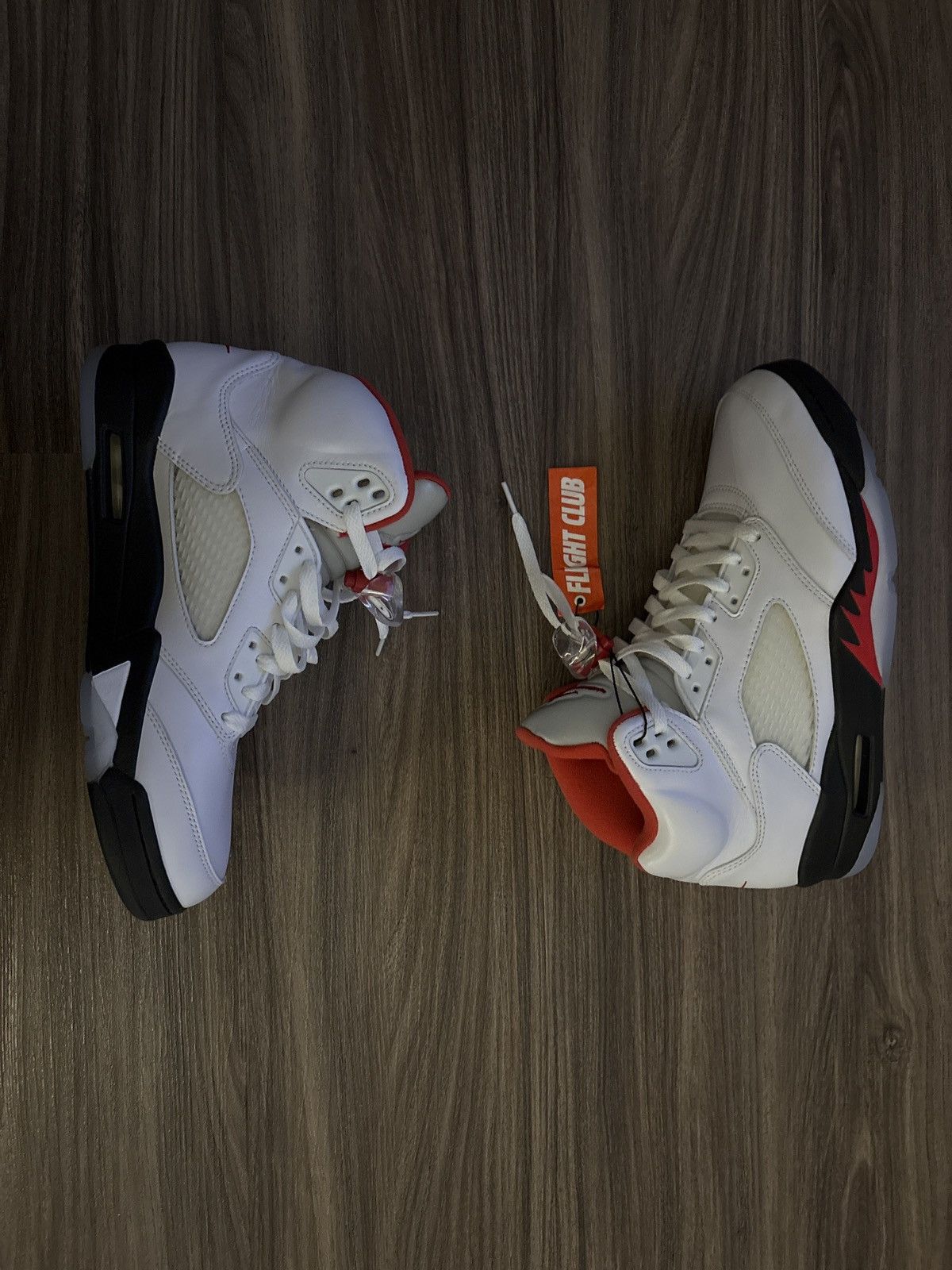Jordan Brand Air Jordan 5 Fire Red Size US 9 / EU 42 - 2 Thumbnail