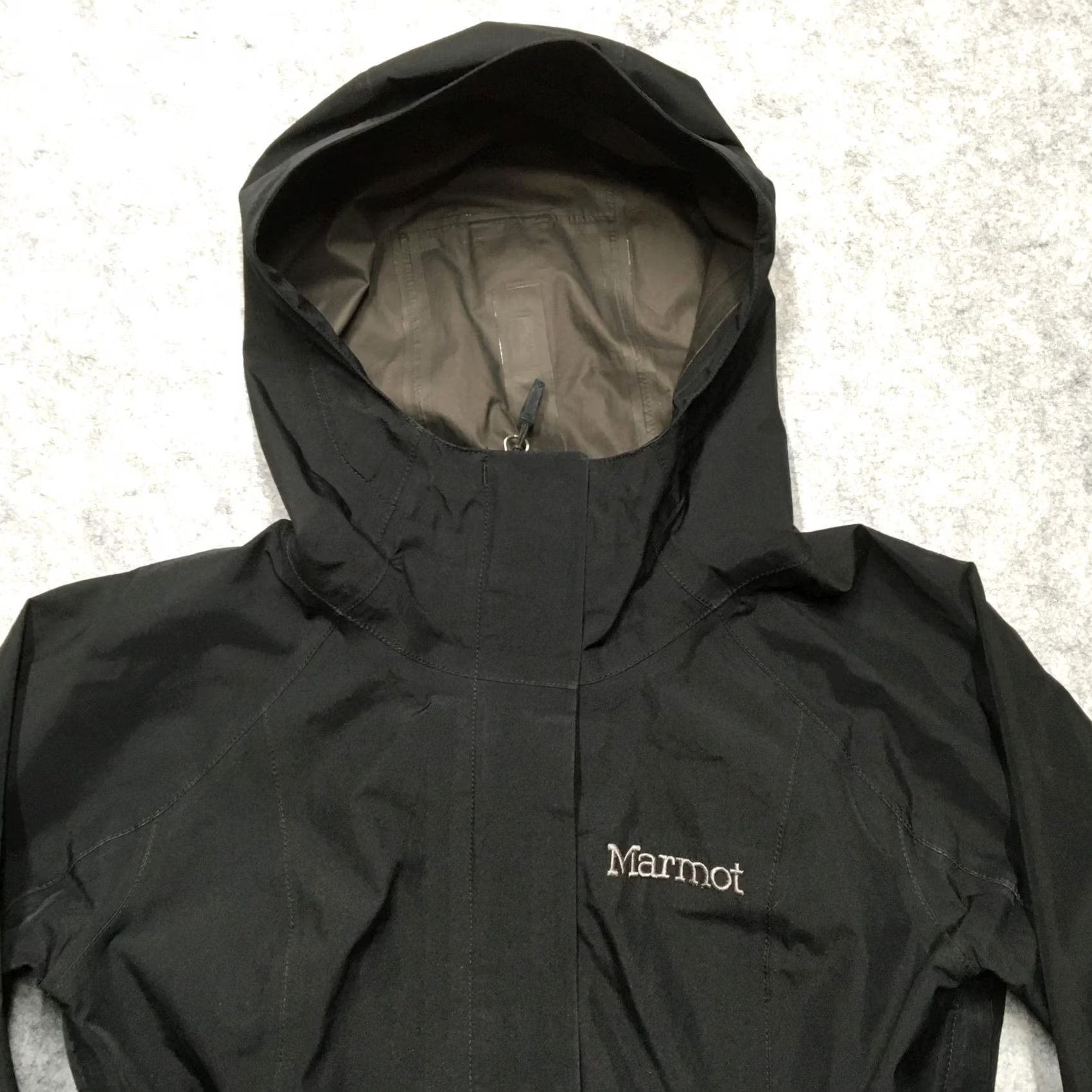 Marmot Marmot GORE-TEX Rain Coat Jacket Women XS Black Hood Rain Coat Waterproof Windproof Pockets Zipper Full Zip Taped Seams Size XS / US 0-2 / IT 36-38 - 4 Thumbnail