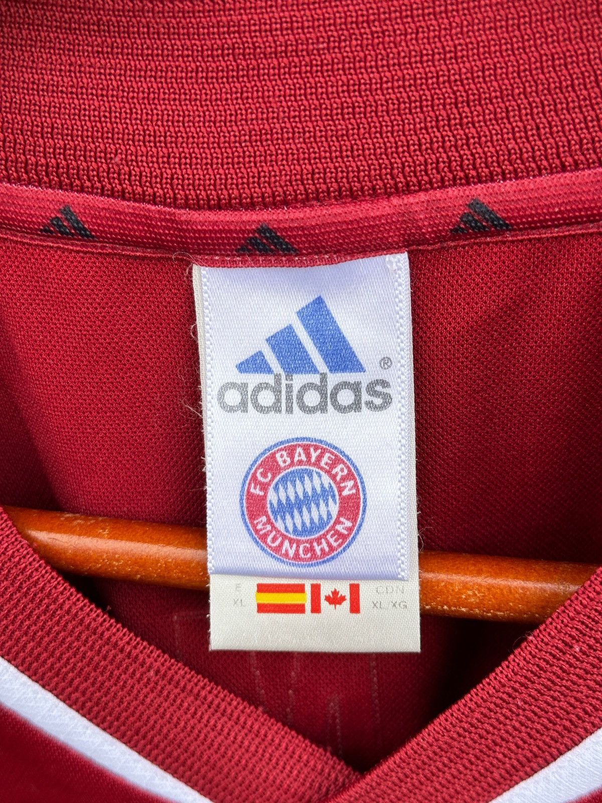 Adidas Vintage Bayern Munich 2001 -2002 Home football Jersey adidas Size US XL / EU 56 / 4 - 3 Thumbnail