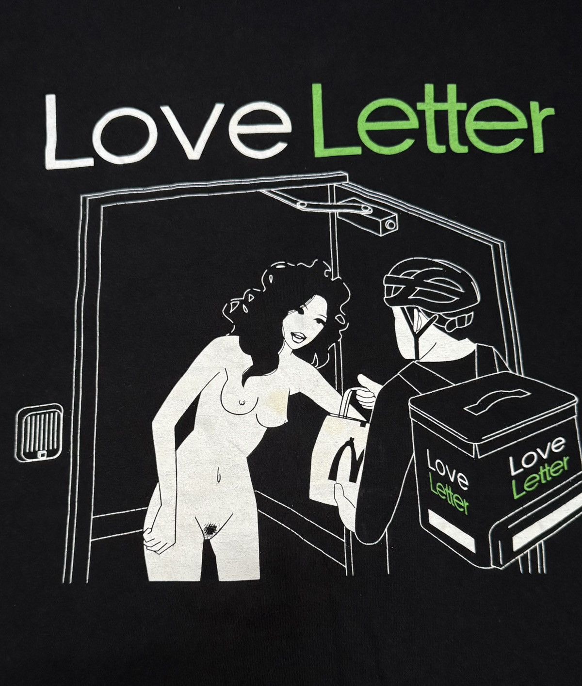 Vintage Rare ! Vintage Naked Women Arts Love Letter T-Shirt Size US XL / EU 56 / 4 - 2 Thumbnail