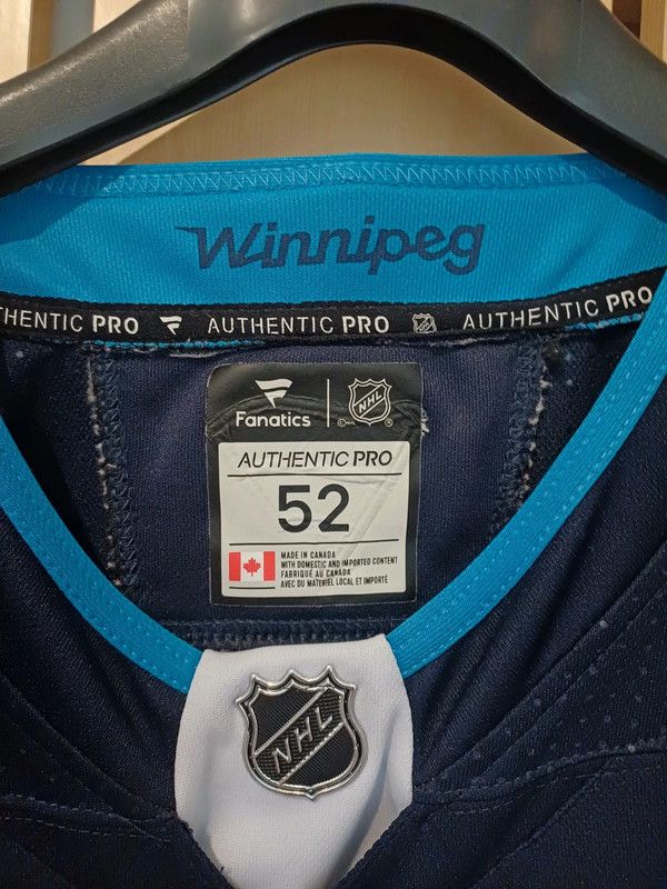 NHL × Vintage Fanatics Nhl Winnipeg Jets Hockey Jersey Size US M / EU 48-50 / 2 - 11 Thumbnail