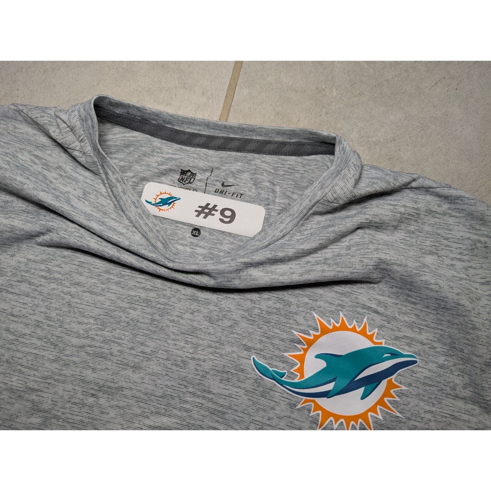 Nike Nike Men's XL Miami Dolphins NFL On-Field Player Issue Shirt Size US XL / EU 56 / 4 - 4 Thumbnail