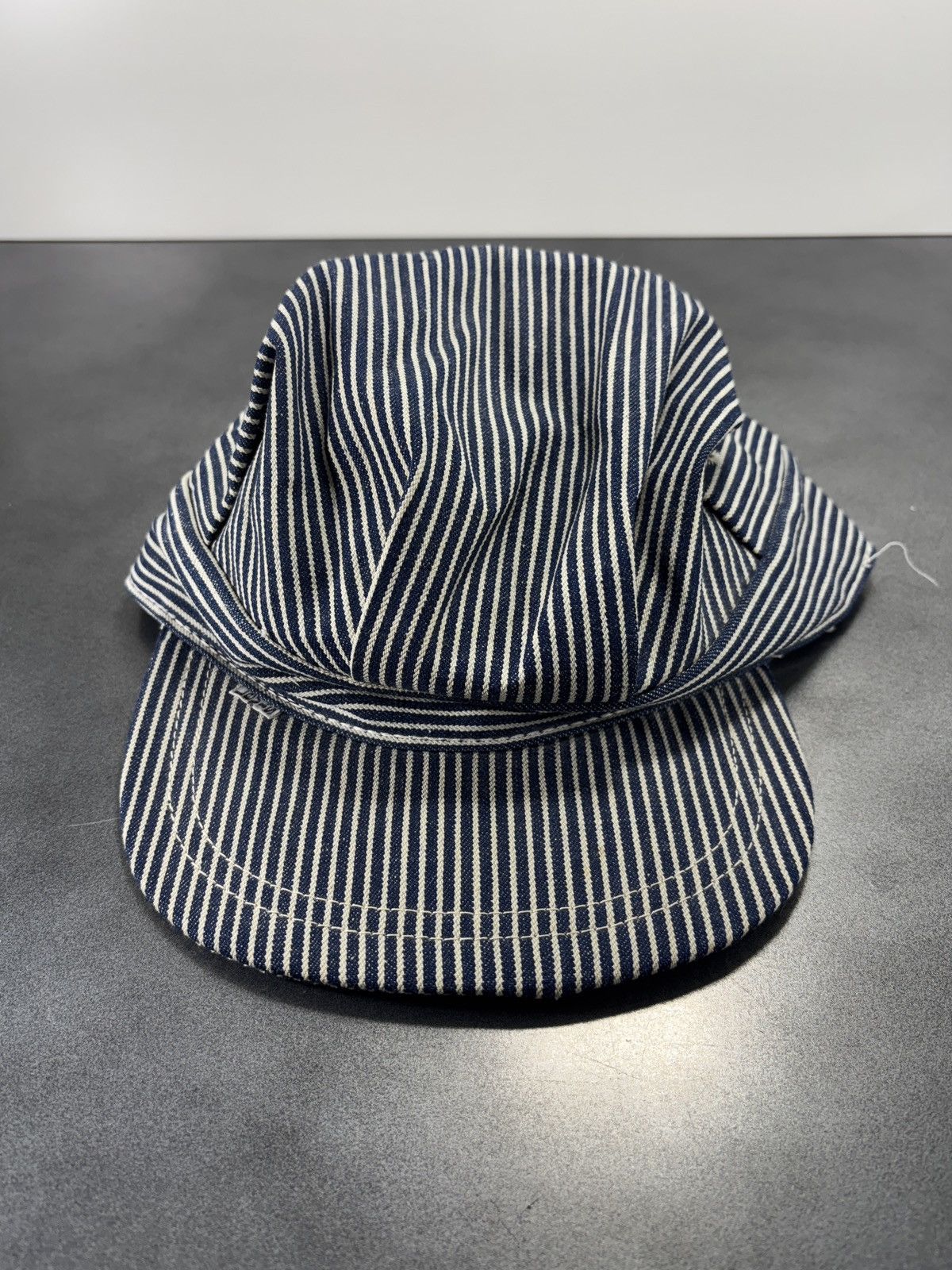 Levi's Vintage Levi's White Tab Hat Vintage Hickory Stripe Denim US Size ONE SIZE - 3 Thumbnail