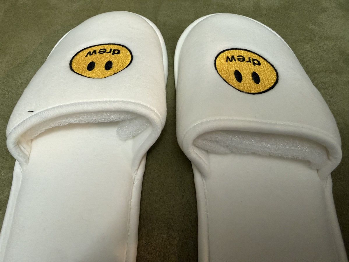 Drew House Drew House x Justin Bieber S/M white Smiley Logo slippers Size US 8 / EU 41 - 8 Thumbnail