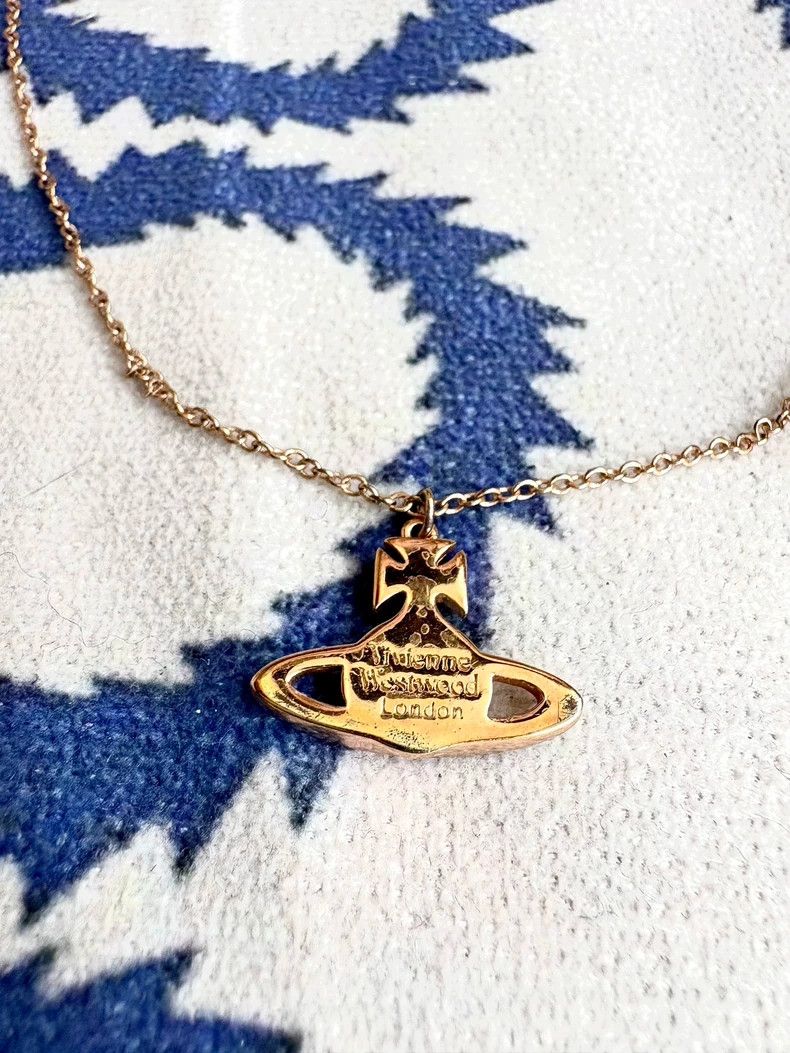Vivienne Westwood Vivienne Westwood Vintage Pink Flat Saturn Necklace Size ONE SIZE - 6 Thumbnail