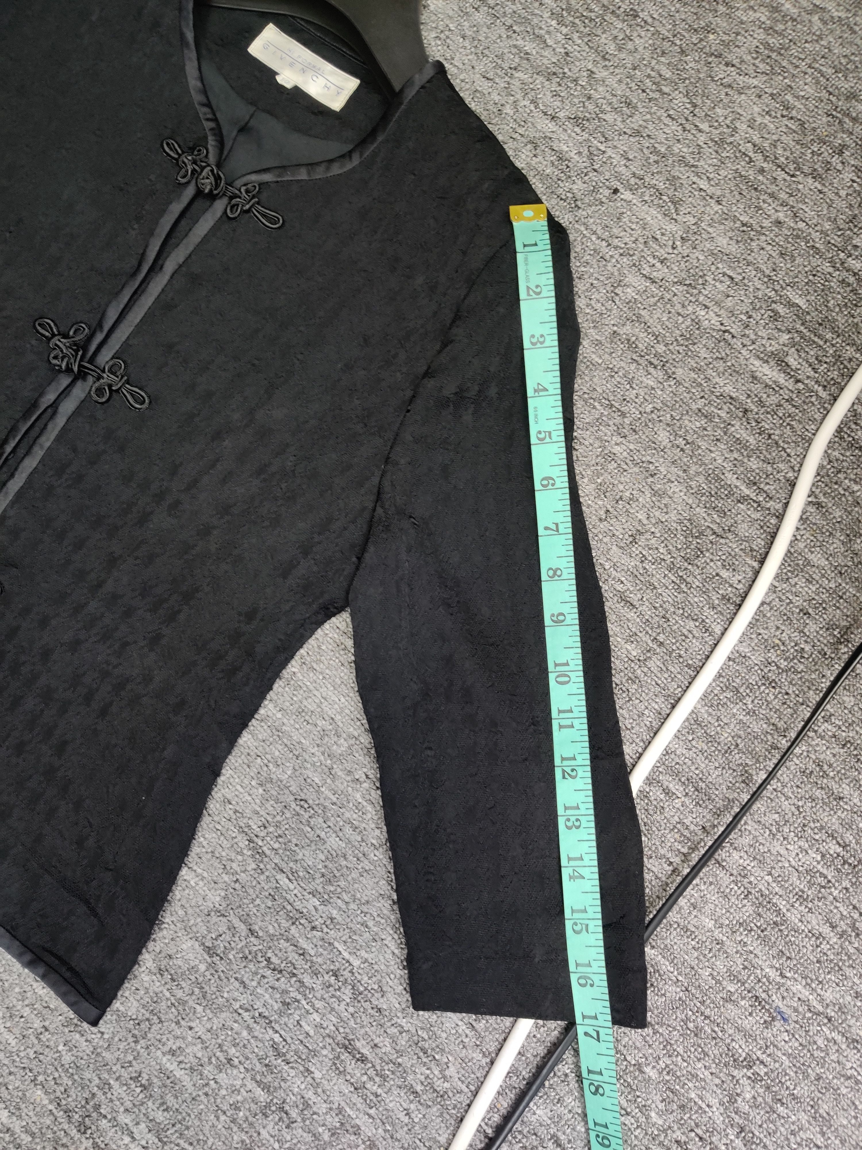 Givenchy Vintage Givenchy Cropped Chinese Coat Jacket Size S / US 4 / IT 40 - 13 Thumbnail