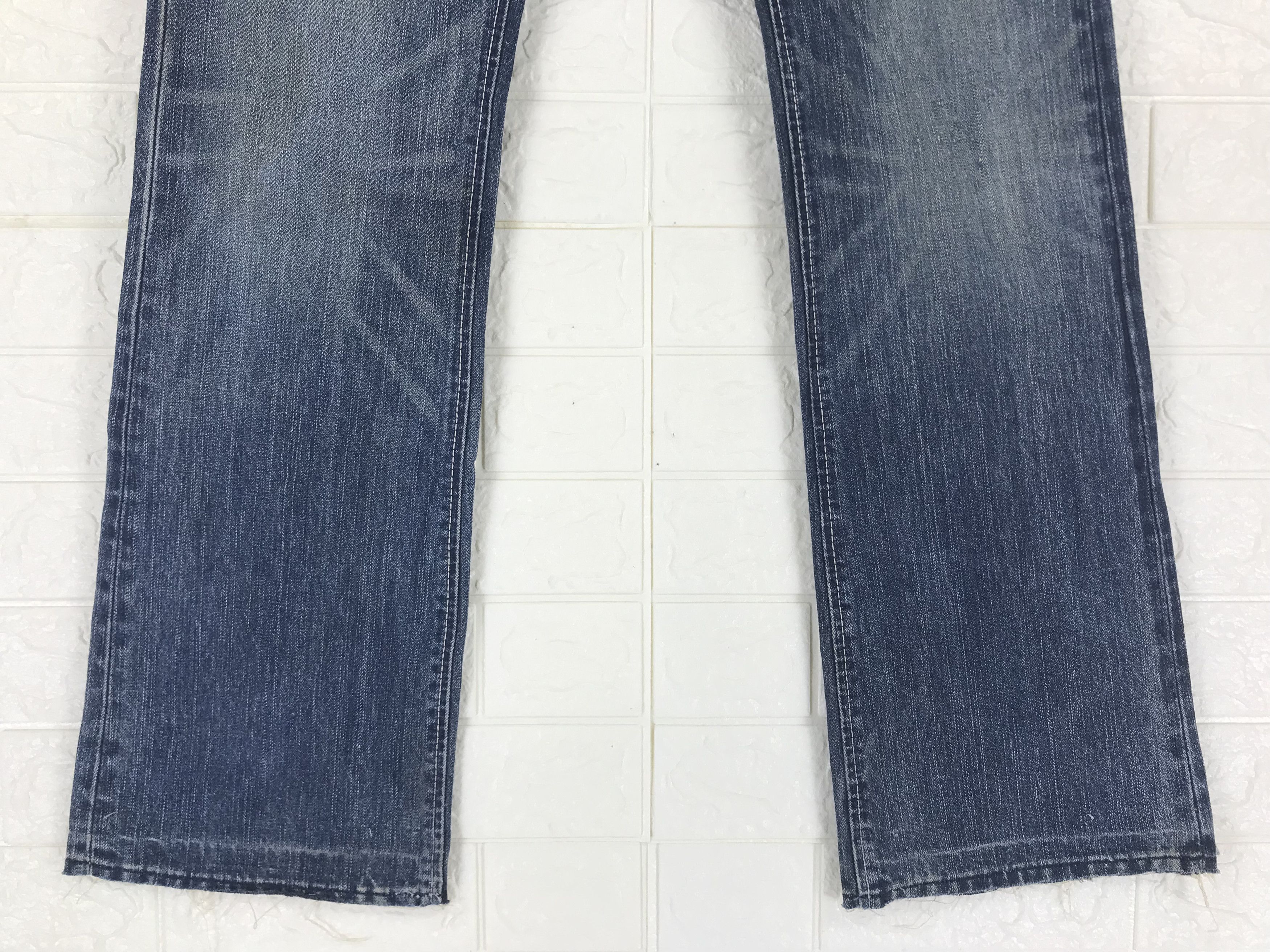 Wrangler Vintage Wrangler Distressed Flare Jeans Size US 30 / EU 46 - 4 Thumbnail