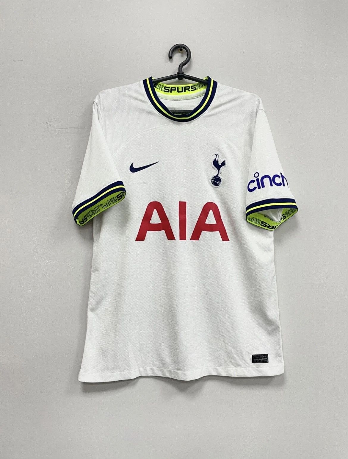 Nike Tottenham Hotspur 2022/2023 Home Football Shirt Kane #10 Size US M / EU 48-50 / 2 - 2 Thumbnail