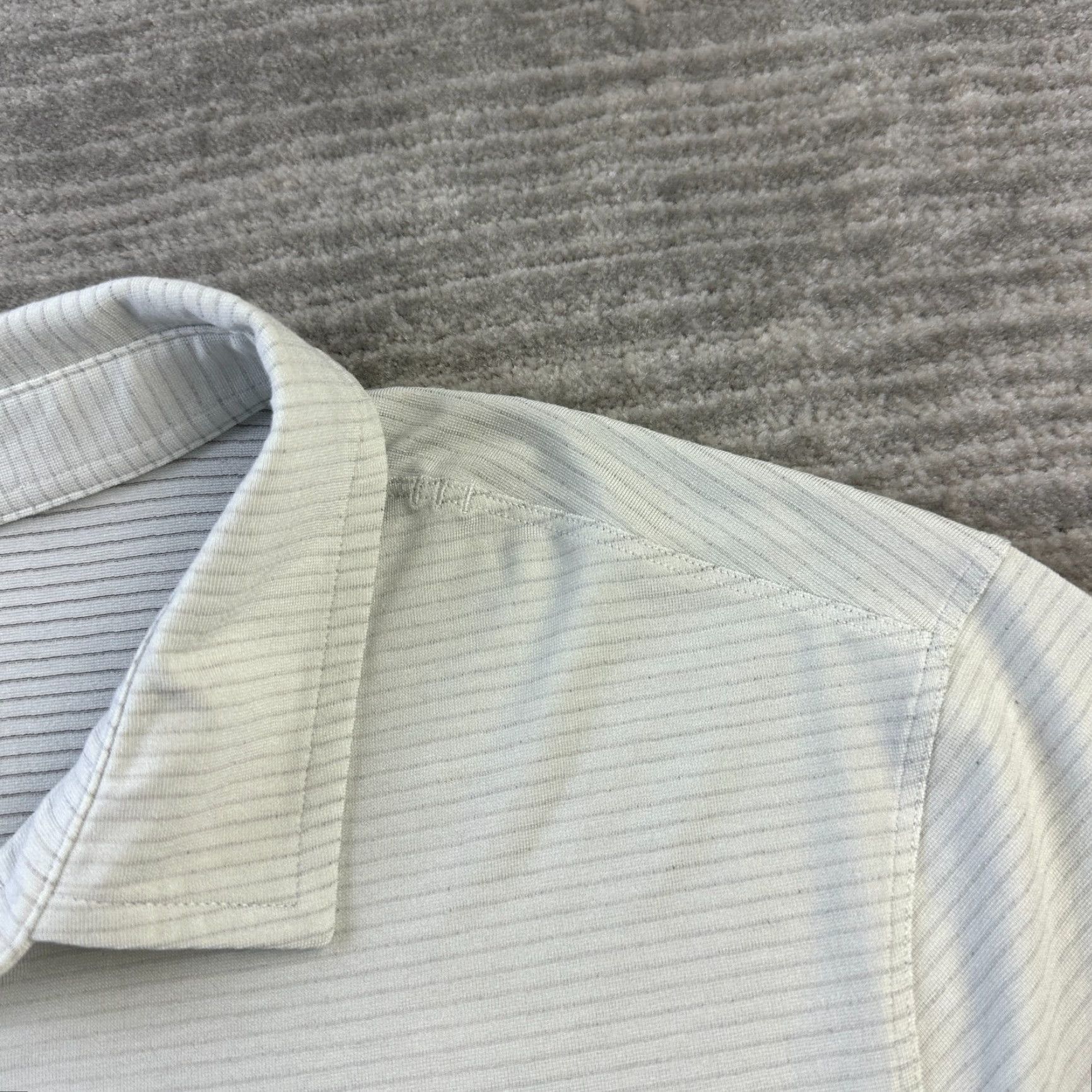 Lululemon Lululemon Polo Shirt Mens Large Gray Evolution Performance Top Shirt Size US L / EU 52-54 / 3 - 4 Thumbnail