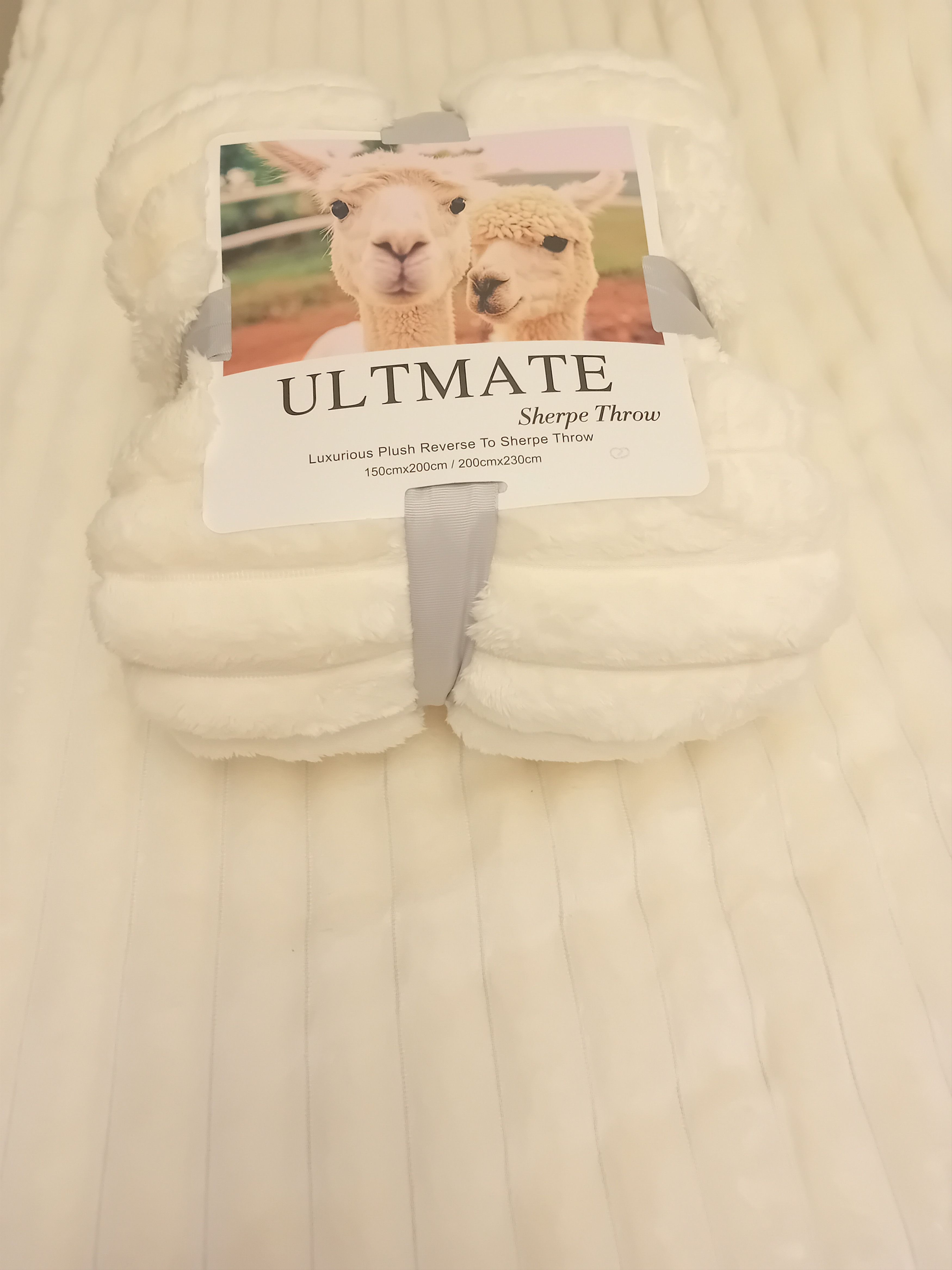 Other Luxury Sherpe Throw Blanket Size ONE SIZE - 1 Thumbnail