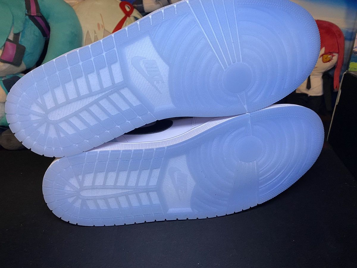Jordan Brand Air Jordan 1 mid SE white ice blue Size US 10 / EU 43 - 6 Thumbnail