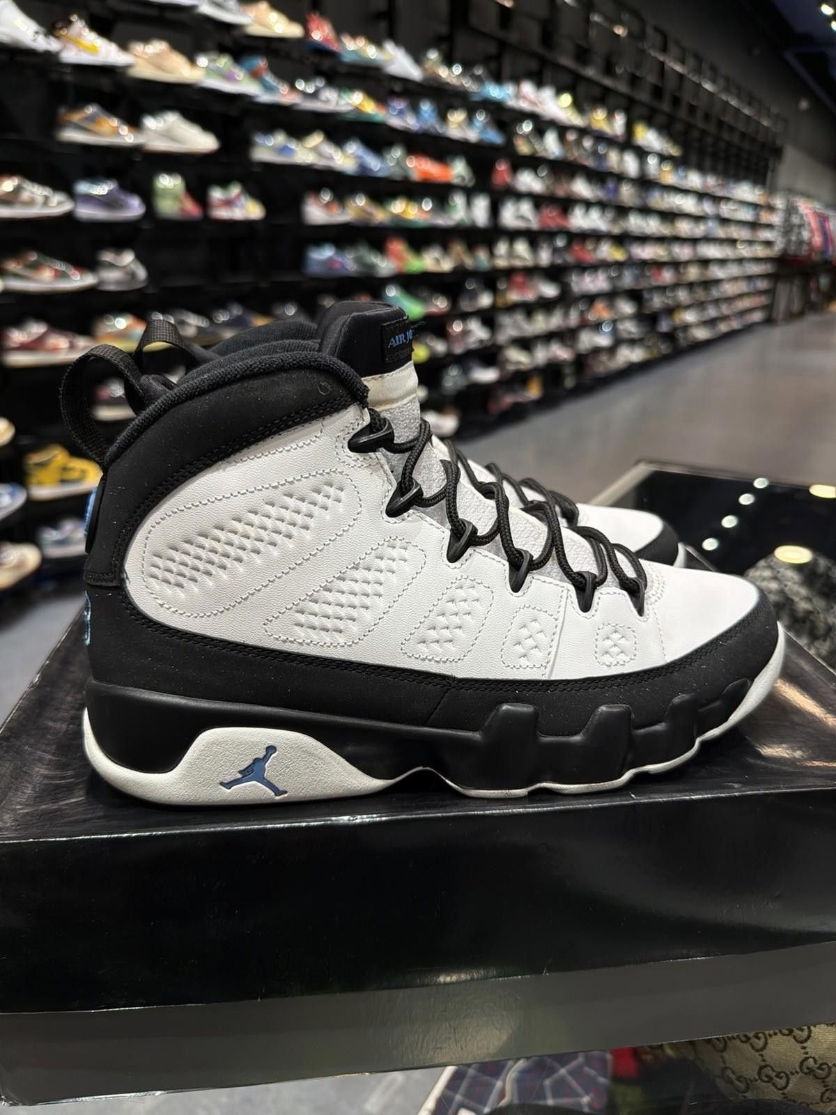Jordan Brand Size 8.5 - Jordan 9 Retro University Blue 2020 CT8019 140 Size US 8.5 / EU 41-42 - 2 Thumbnail